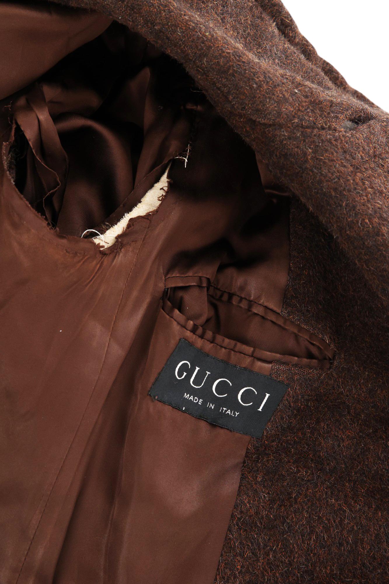 Gucci by Tom Ford F/W 1995 Alpaca Brown Double Breasted Coat in vendita 7