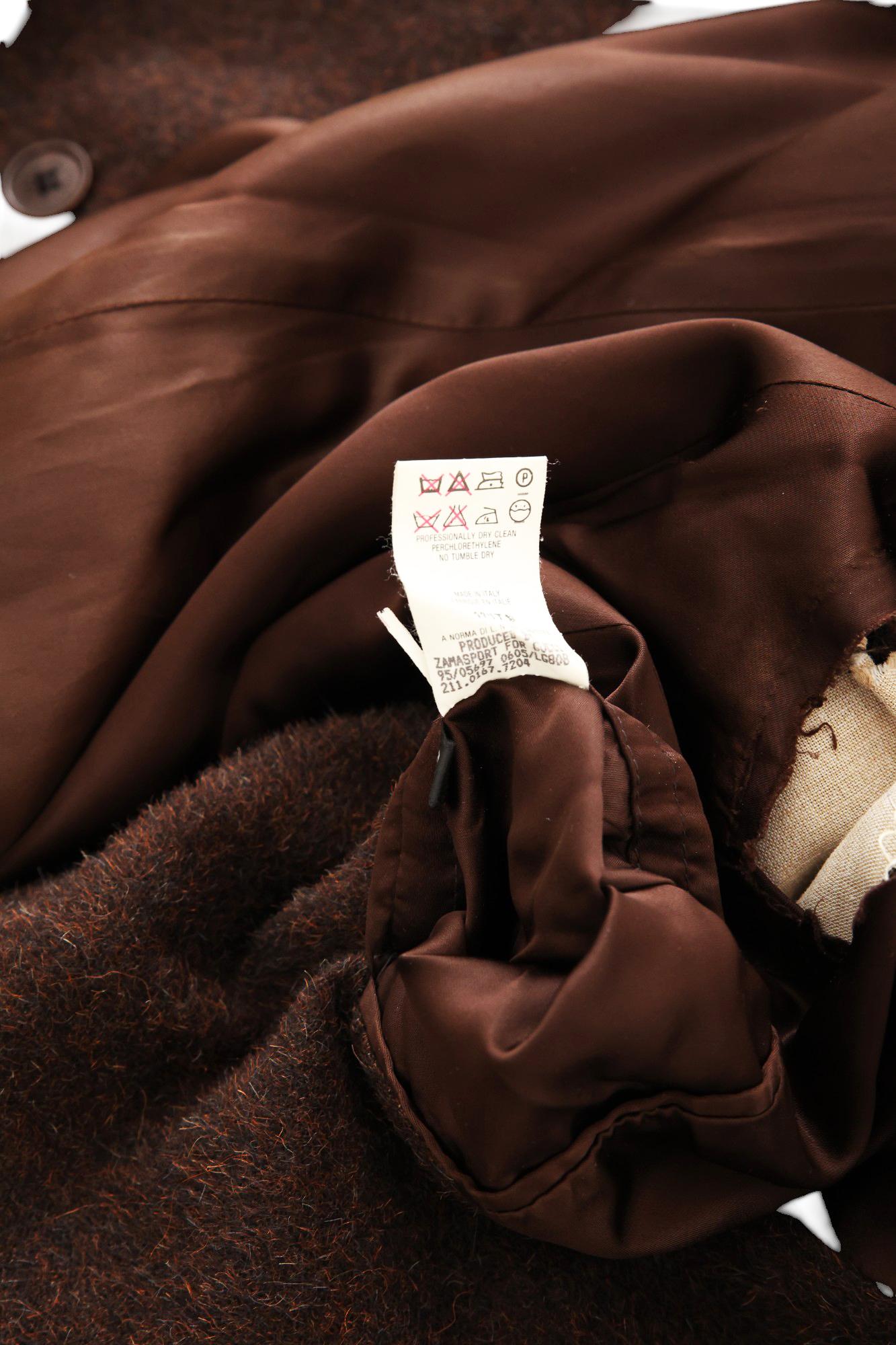 Gucci by Tom Ford F/W 1995 Alpaca Brown Double Breasted Coat in vendita 9