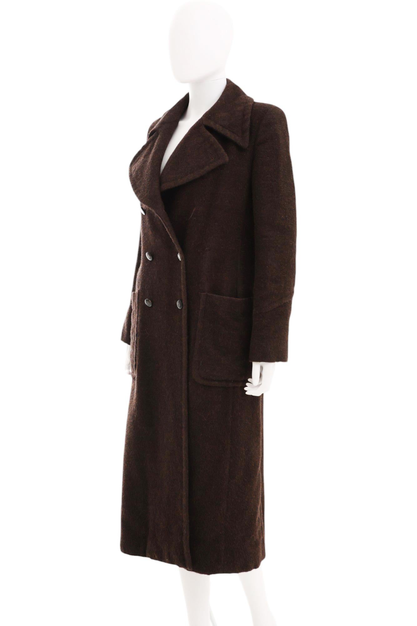 Black Gucci by Tom Ford F/W 1995 Alpaca Brown Double Breasted Coat in vendita