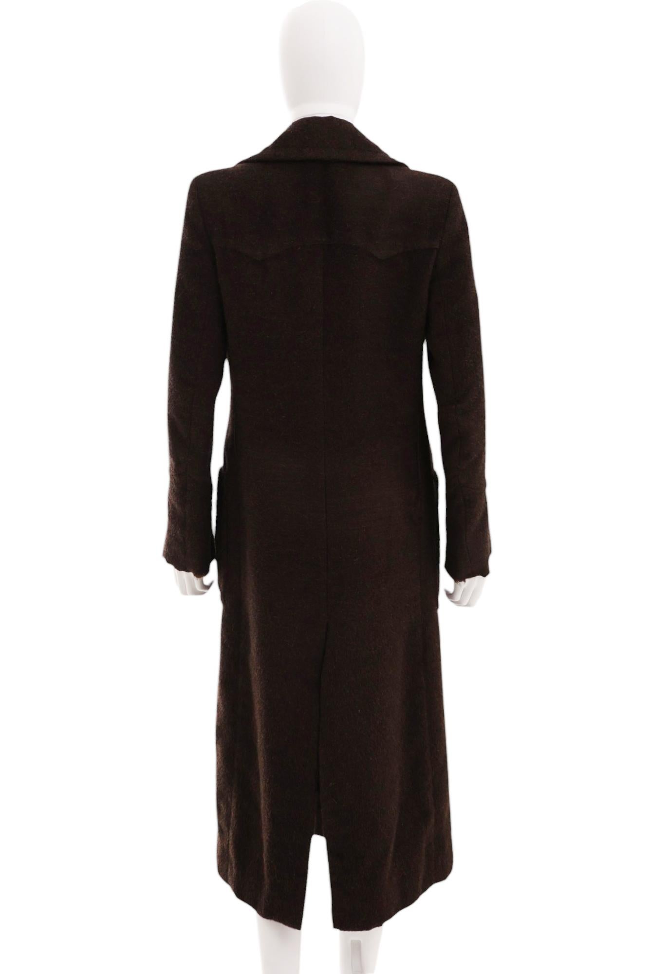 Gucci by Tom Ford F/W 1995 Alpaca Brown Double Breasted Coat In condizioni ottime in vendita a Caserta, IT