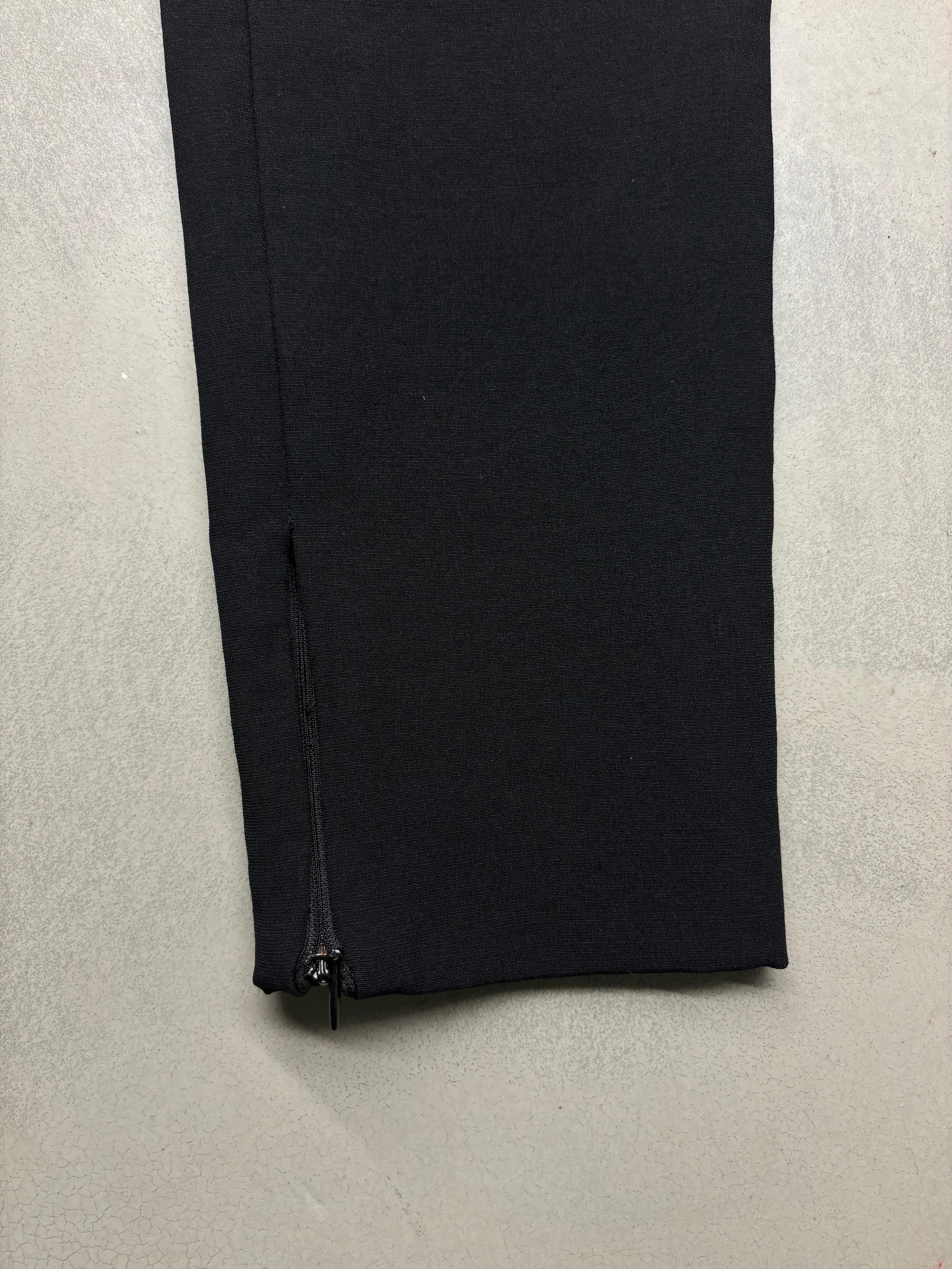 Women's Gucci by Tom Ford F/W 1997 asymmetrical waist G buckle skinny pants For Sale