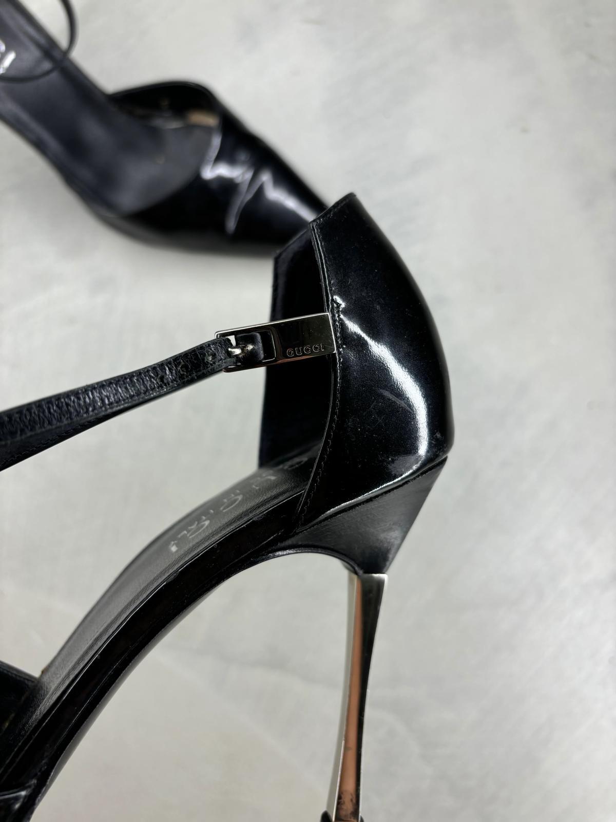 Gucci by Tom Ford F/W 1997 metal heel pumps 3