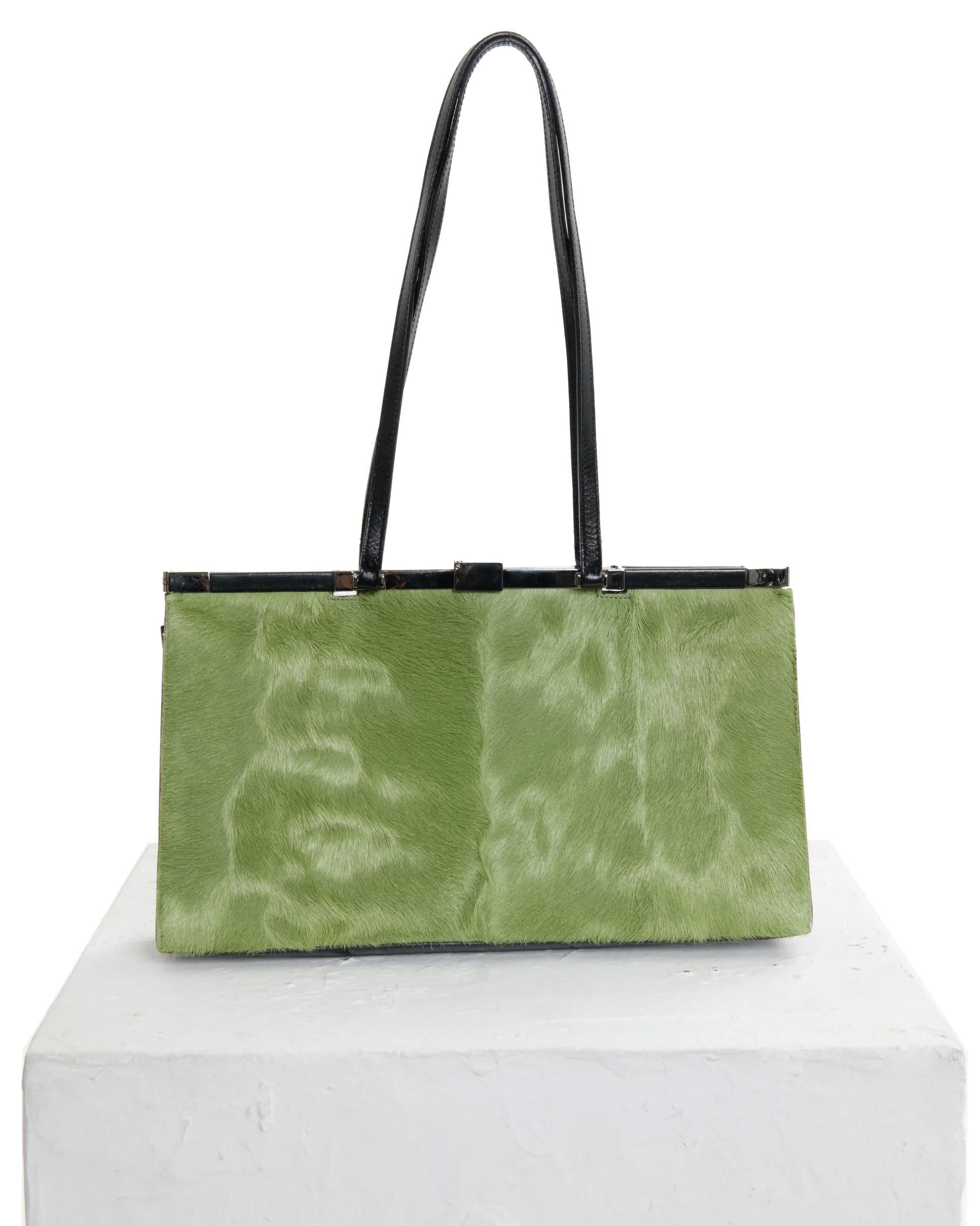 Gucci by Tom Ford F/W 1999 Green pony hair shoulder bag 2