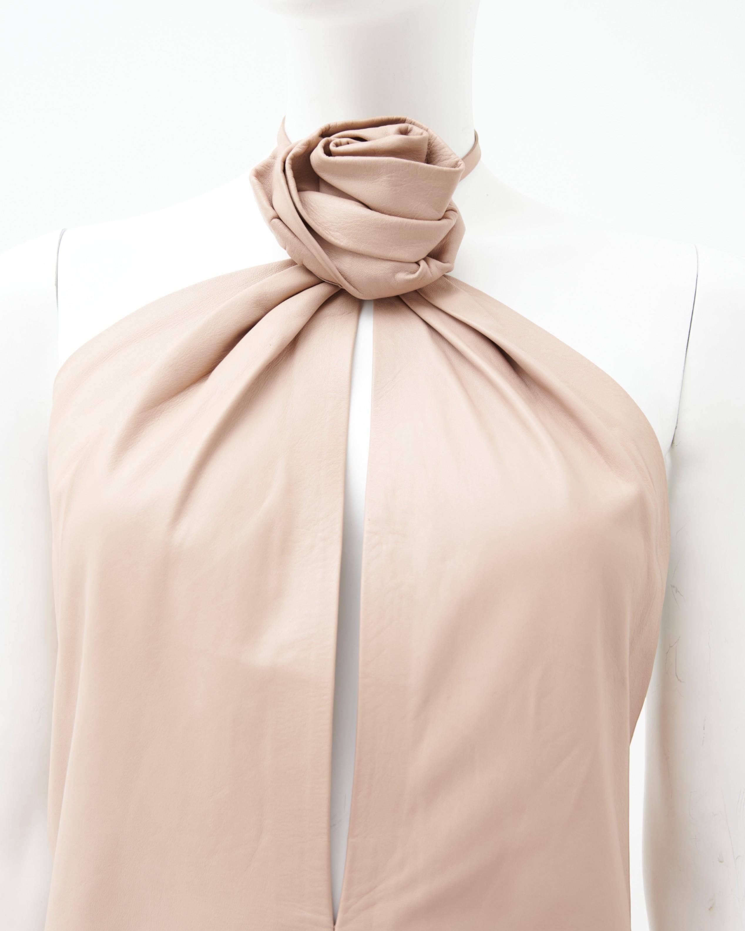 Gucci by Tom Ford F/W 1999 Halter neck leather mini dress in vendita 2