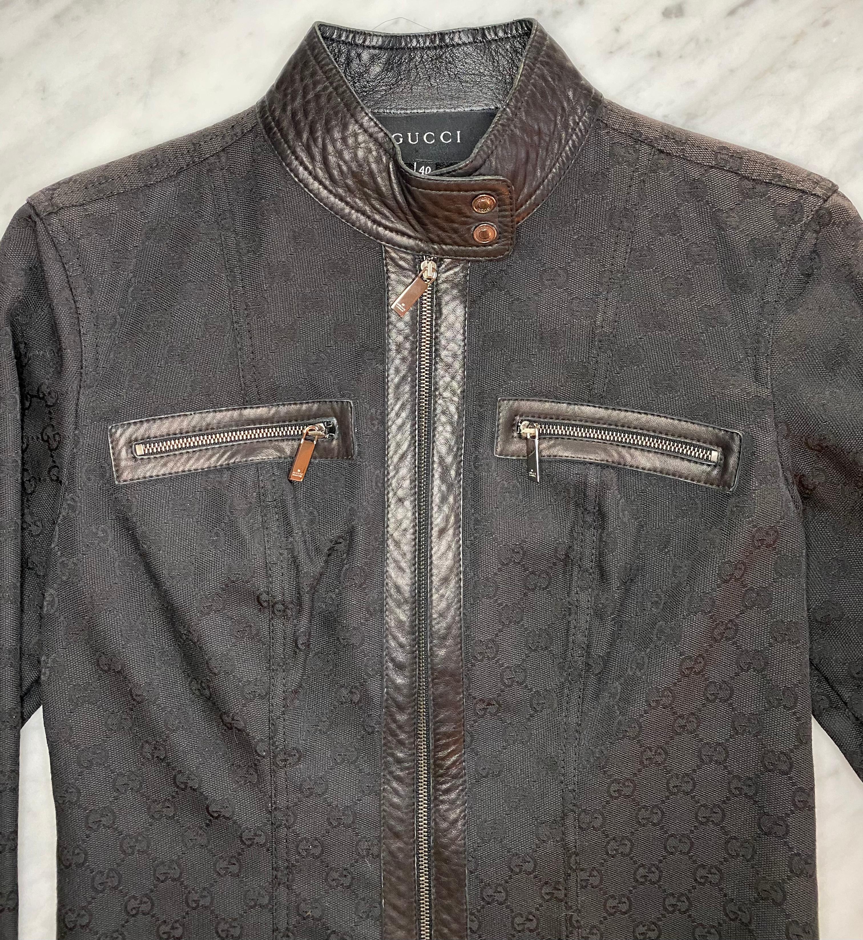 Gucci by Tom Ford, veste de moto vintage noire GG Monogram en denim et cuir, A/H 2000 Bon état - En vente à West Hollywood, CA