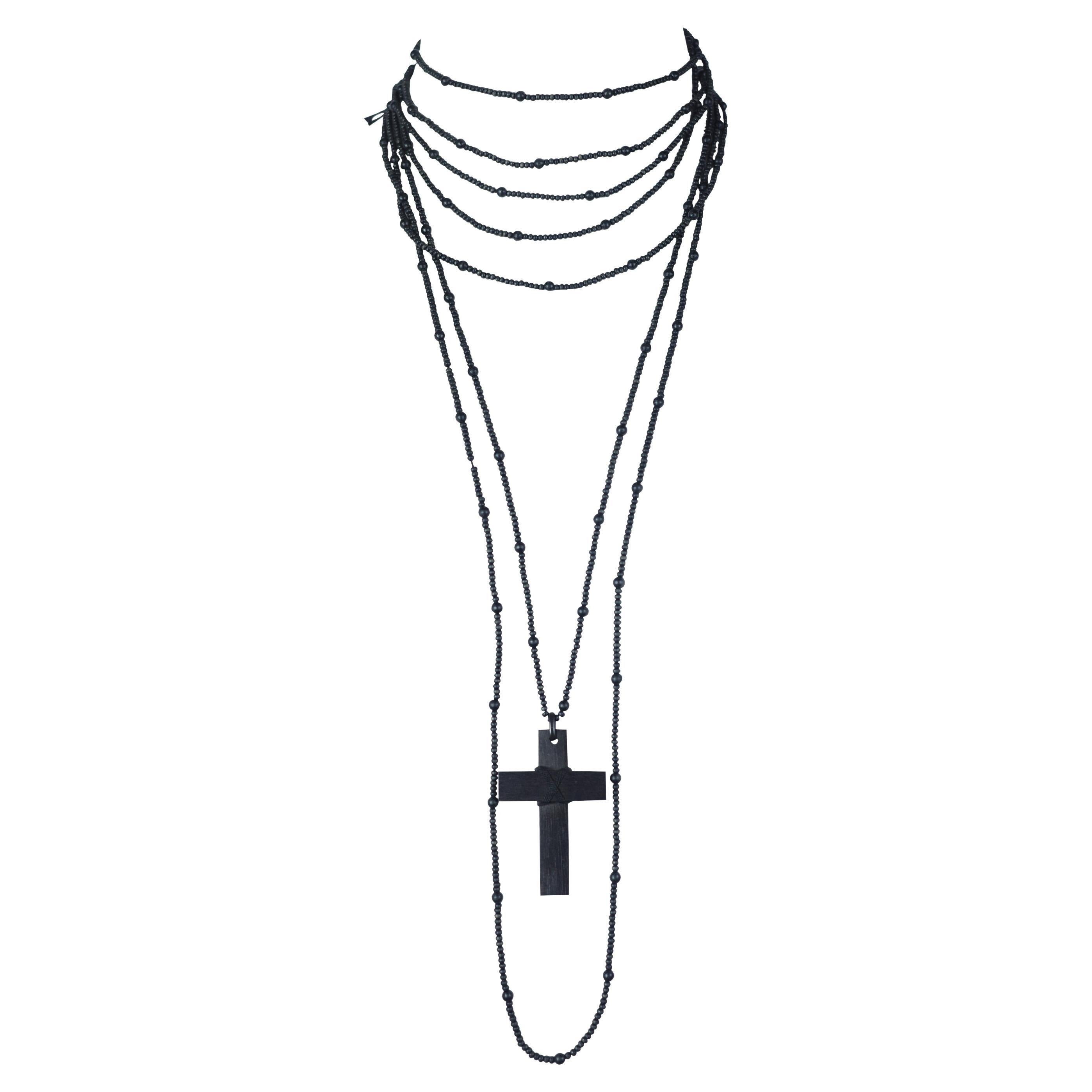 Collana W. Cross in legno d'ebano GUCCI By Tom Ford F/w 2002 in vendita