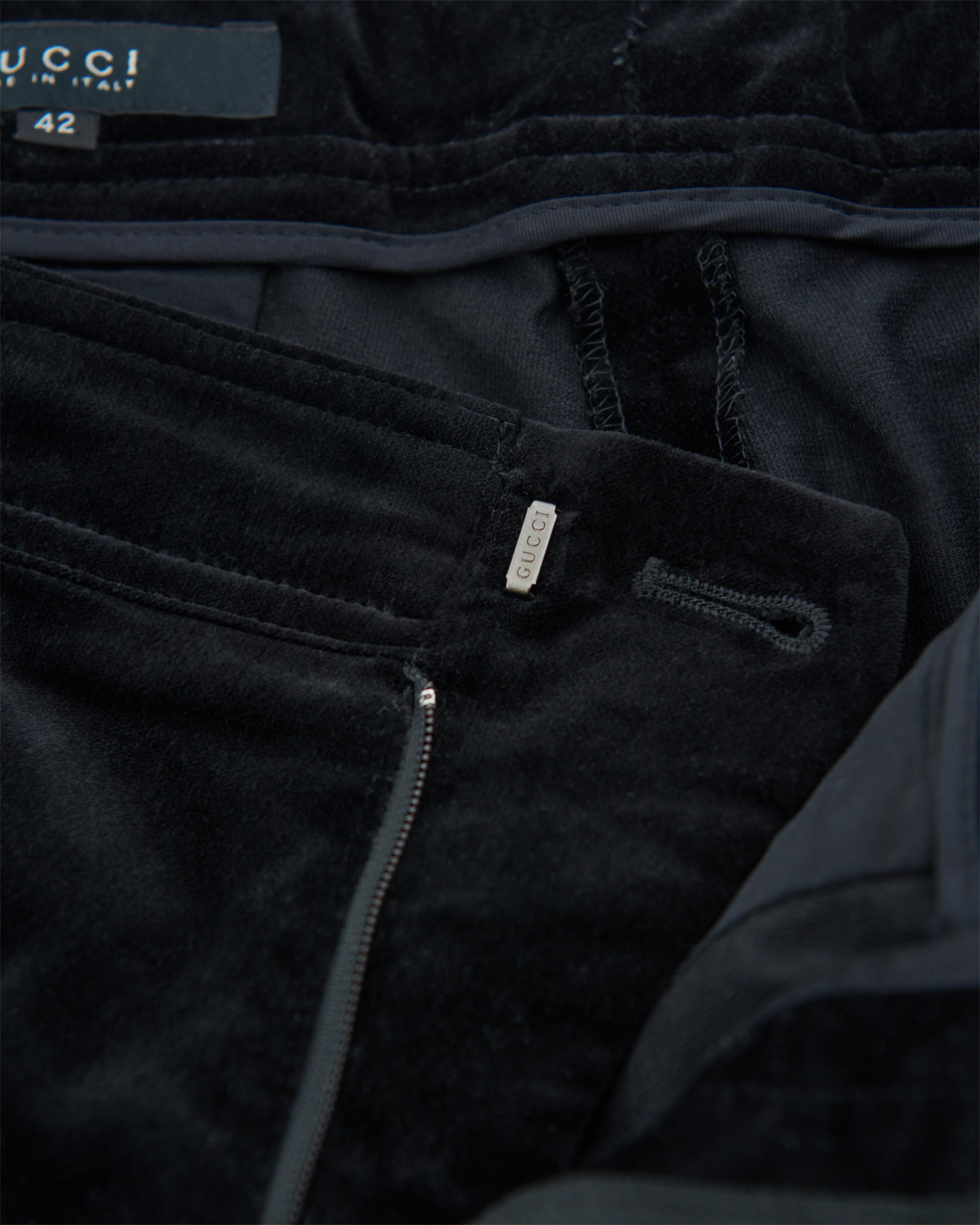 Gucci by Tom Ford F/W 2004 Black ruched cotton velvet pants in vendita 3