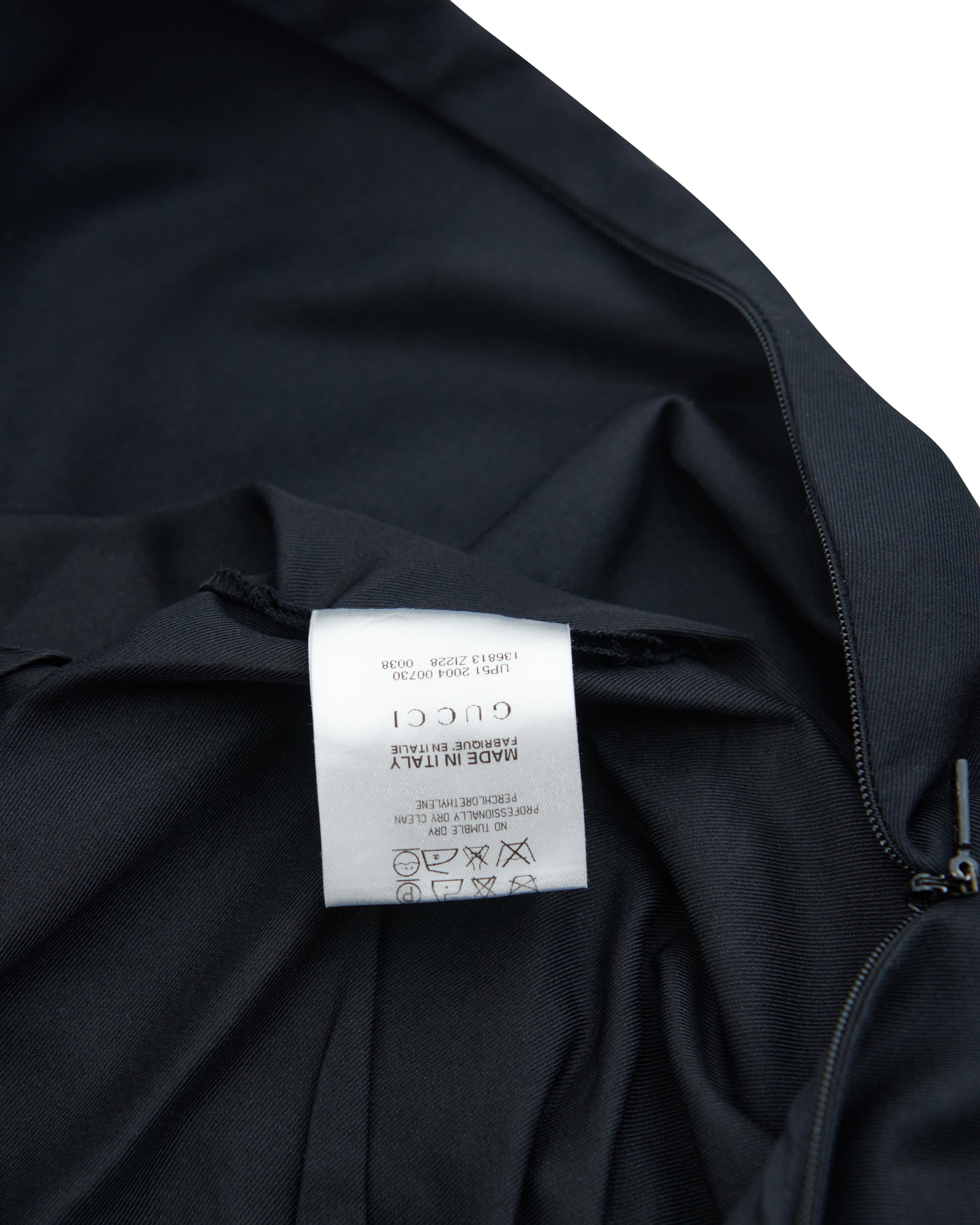 Gucci by Tom Ford F/W 2004 Black sleveless velvet detail sheath dress For Sale 7