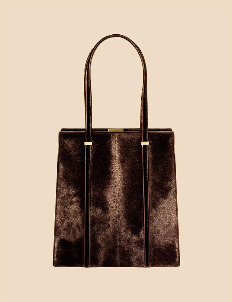 GUCCI by Tom Ford Fall 1996 Ad Campaign Black Leather Shoulder Frame Bag 9