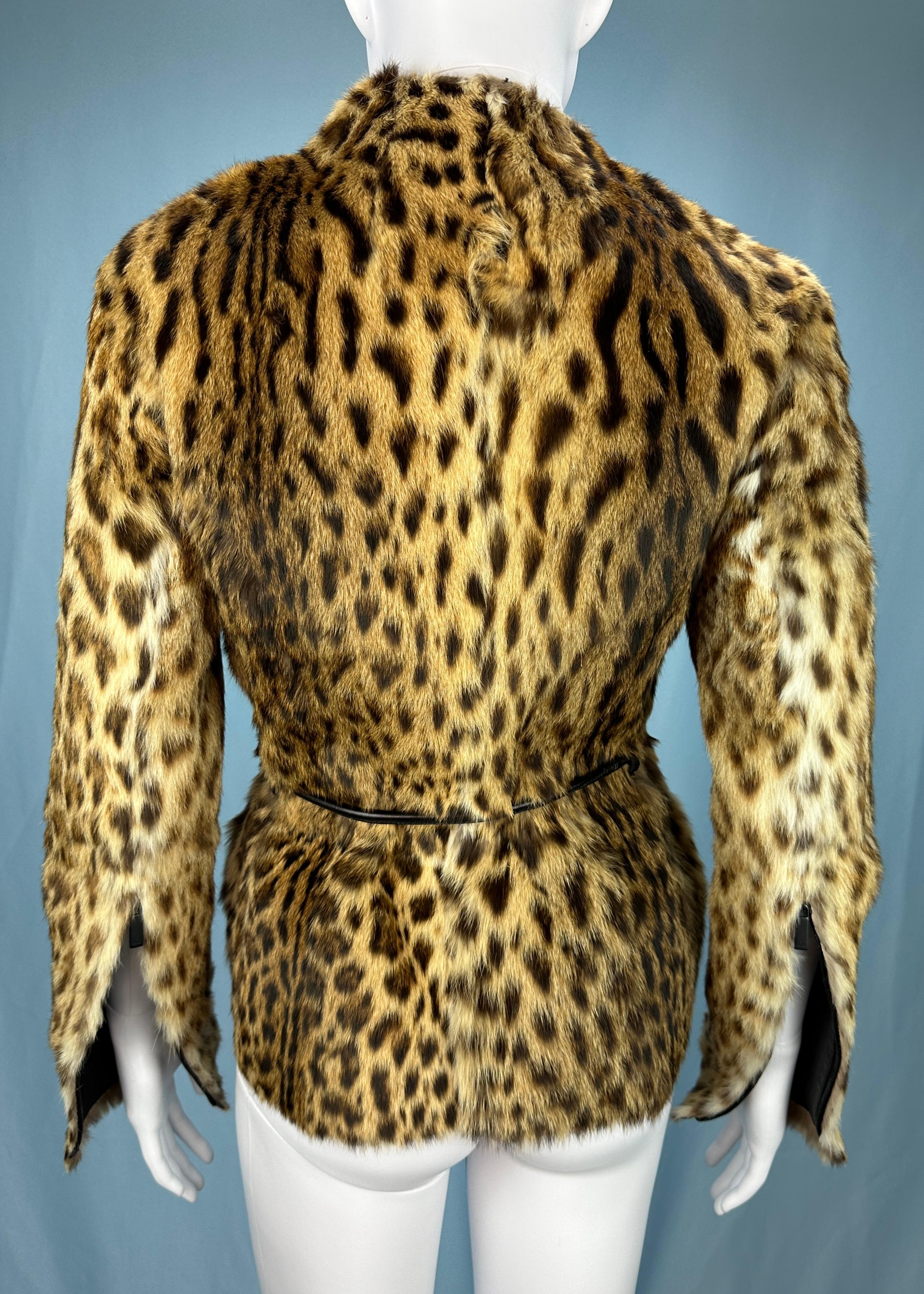 Brown Gucci by Tom Ford Fall 1999 Runway Leopard Print Fur Jacket