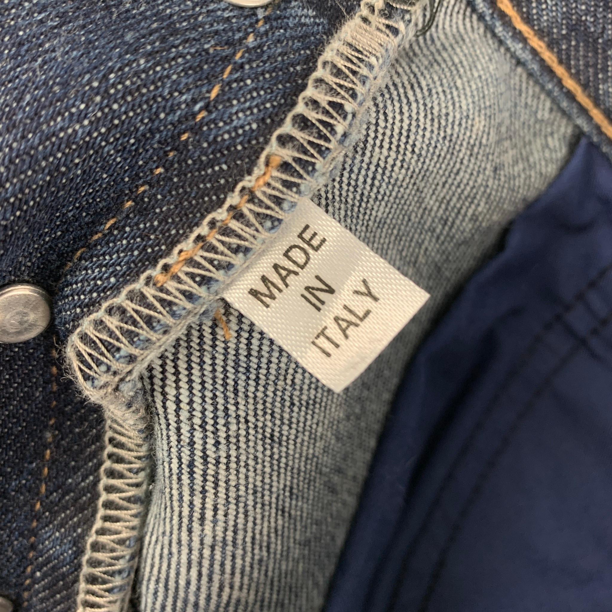 GUCCI by Tom Ford Fall 1999 Size 38 Blue Lavender Floral Embroidery Denim In Good Condition In San Francisco, CA