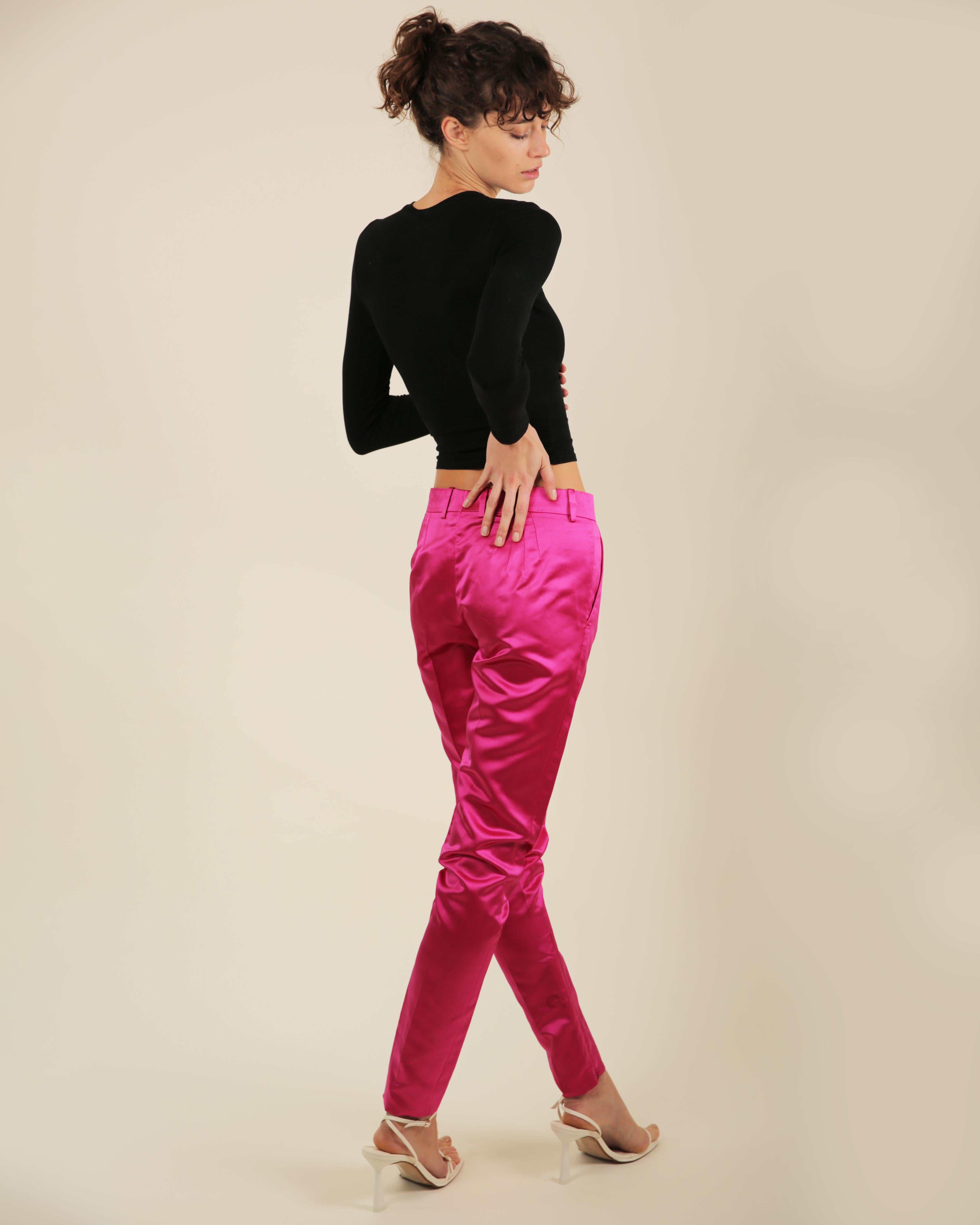 Gucci by Tom Ford Fall 2001 hot pink silk low waist tapered dress pants IT 38 For Sale 8