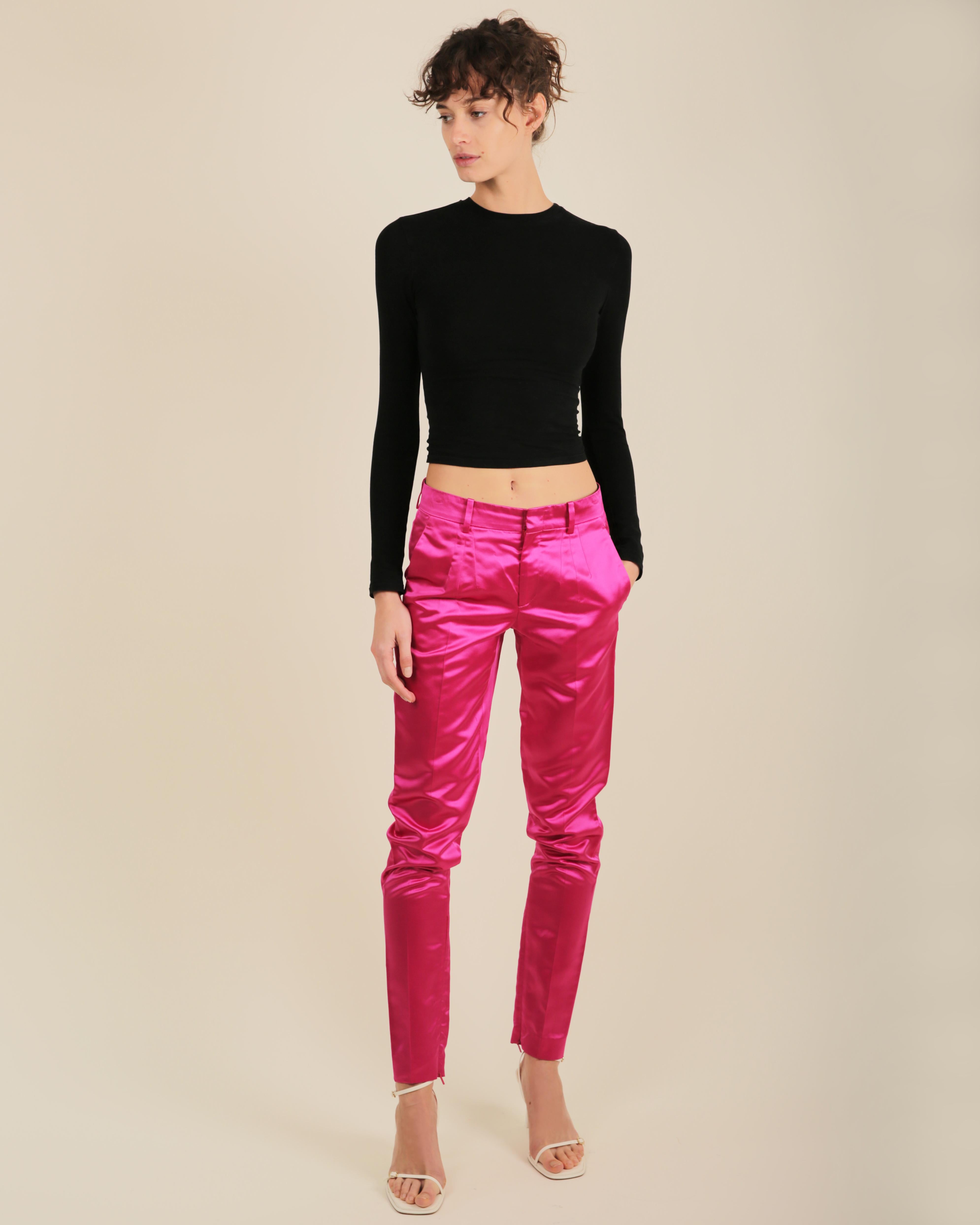 Gucci by Tom Ford Fall 2001 hot pink silk low waist tapered dress pants IT 38 For Sale 3