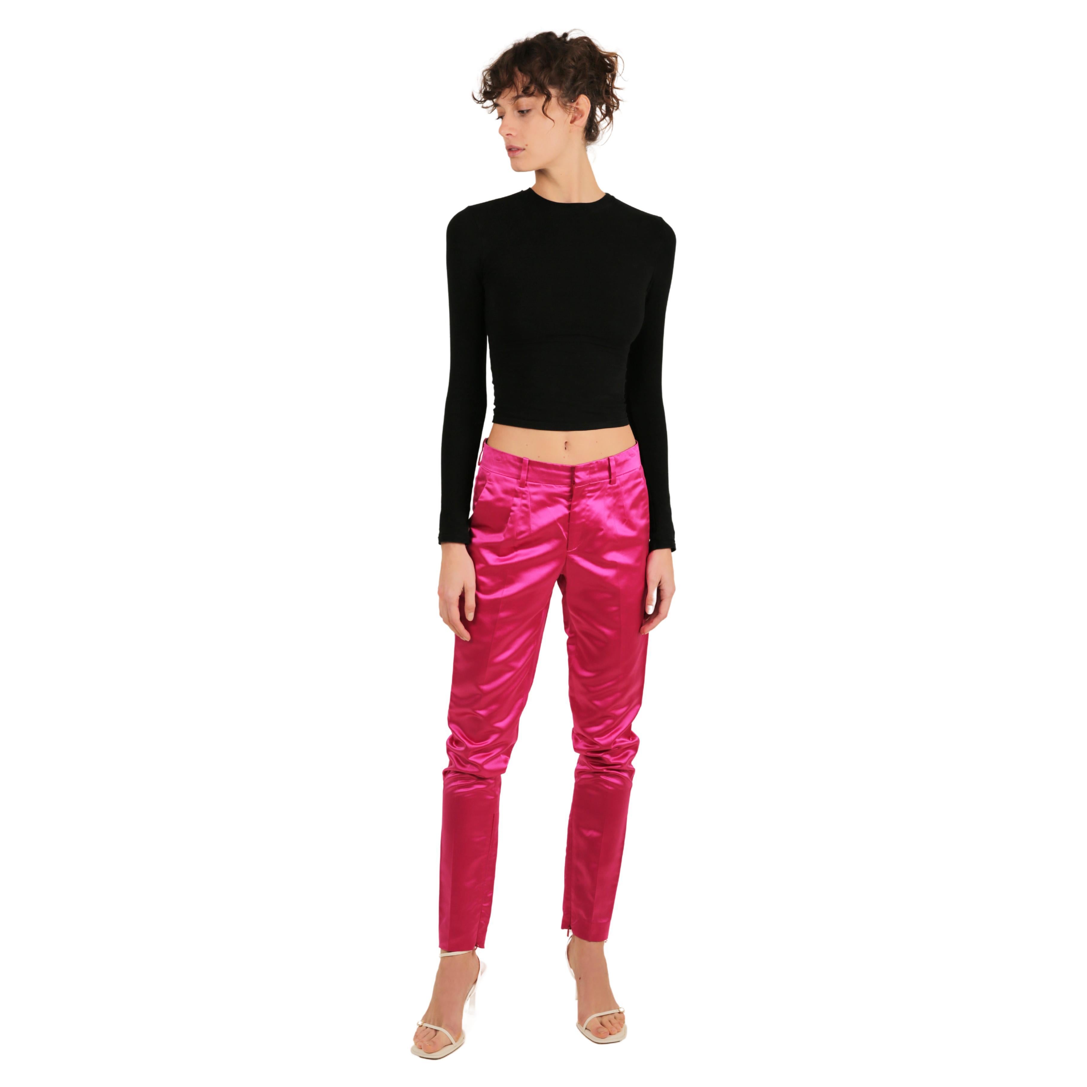 Gucci by Tom Ford Fall 2001 hot pink silk low waist tapered dress pants IT 38 For Sale