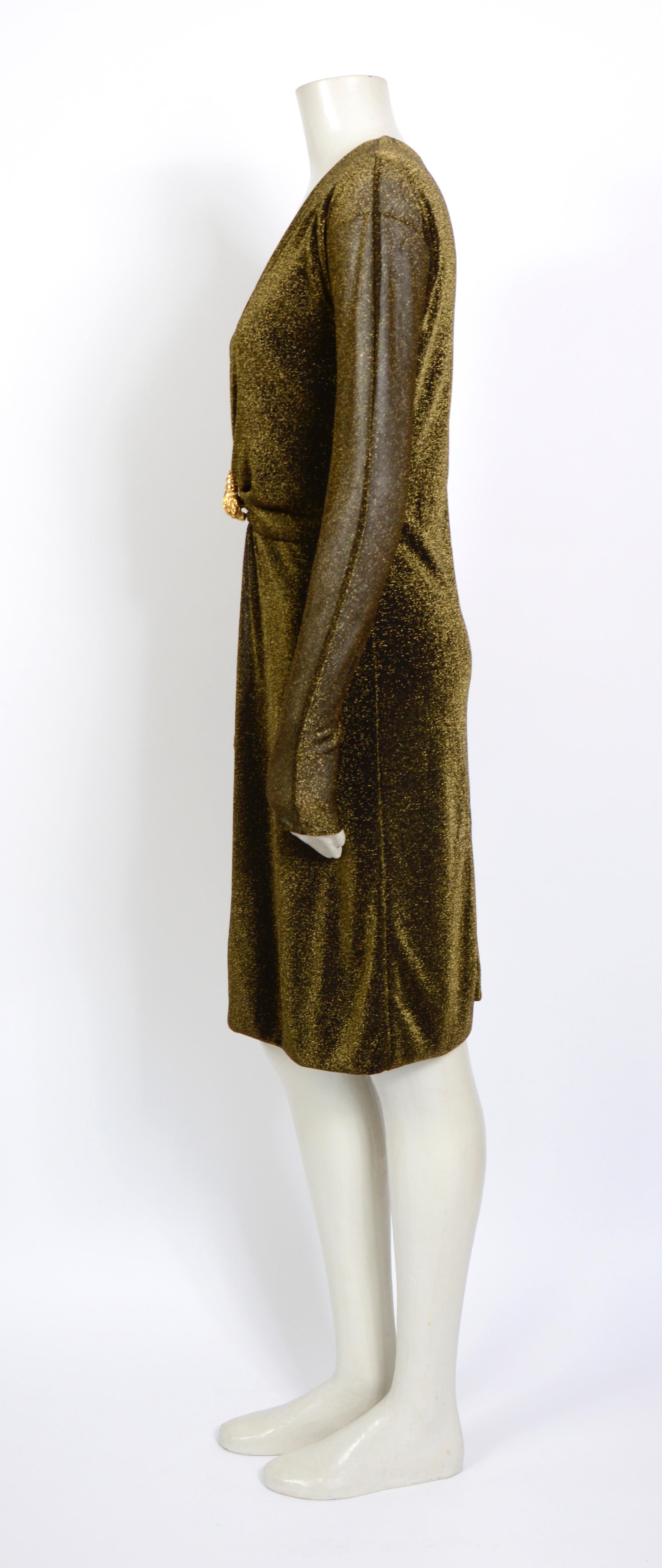 Gucci by Tom Ford Fall/Winter 2000 gold dress featuring the Dionysus tiger head In Good Condition In Antwerp, BE