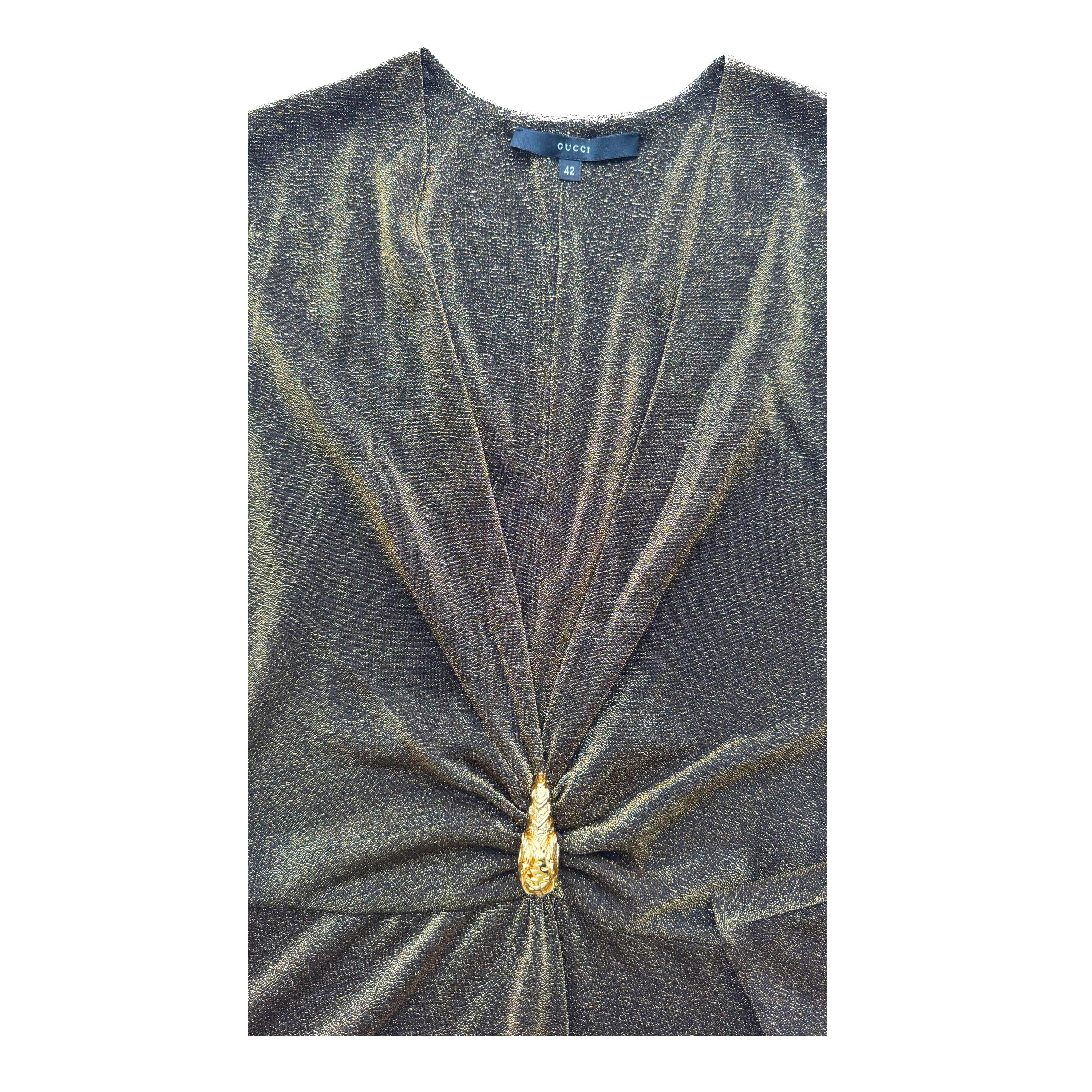 Gucci by Tom Ford Herbst Winter 2000 Löwenbrosche Tiefes Dekolleté Metallic-Kleid im Angebot 7