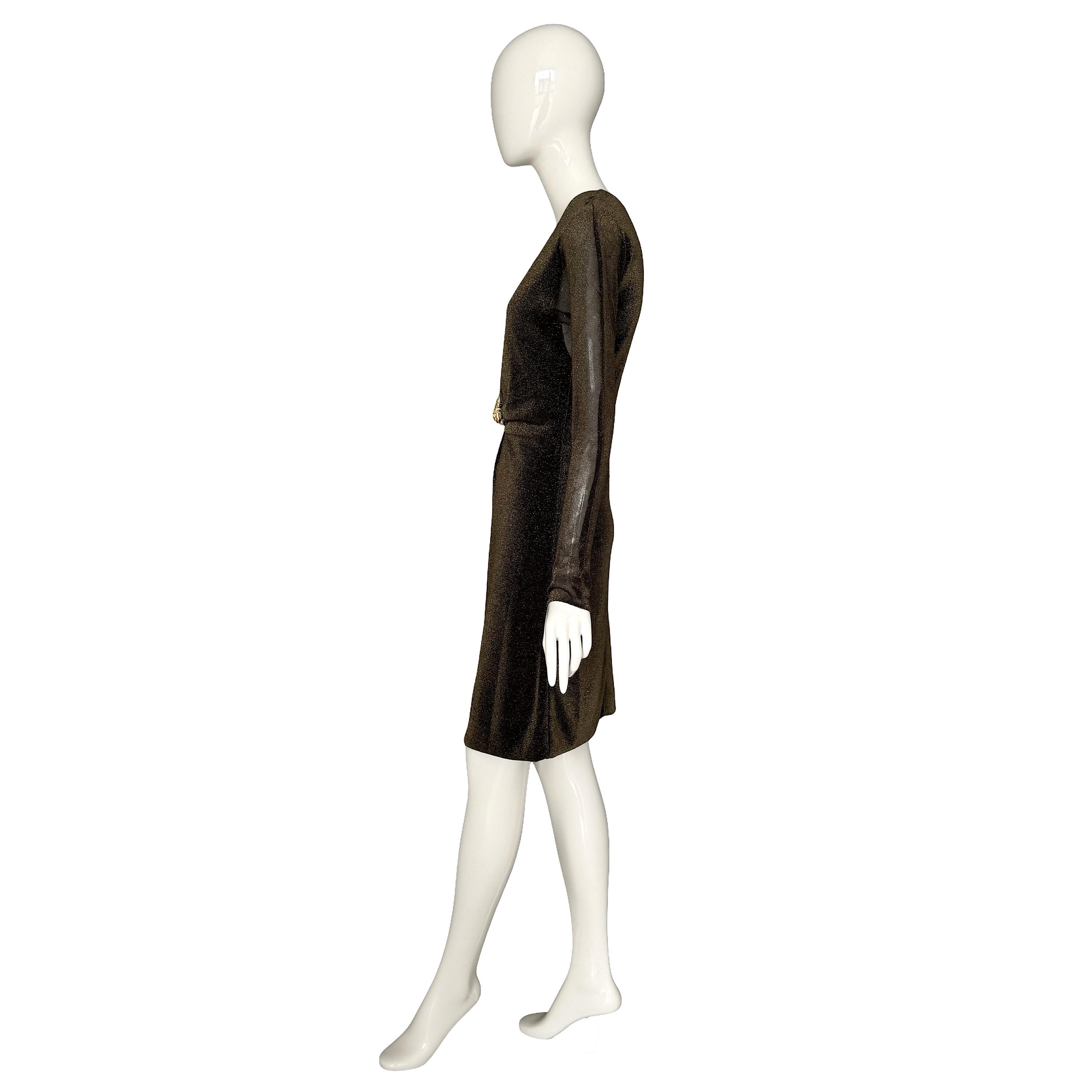 Gucci by Tom Ford Herbst Winter 2000 Löwenbrosche Tiefes Dekolleté Metallic-Kleid (Schwarz) im Angebot