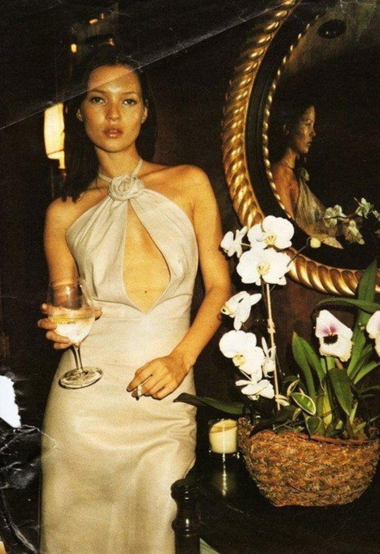 GUCCI BY TOM FORD FW 99 Iconic halter neck leather minidress For Sale 4