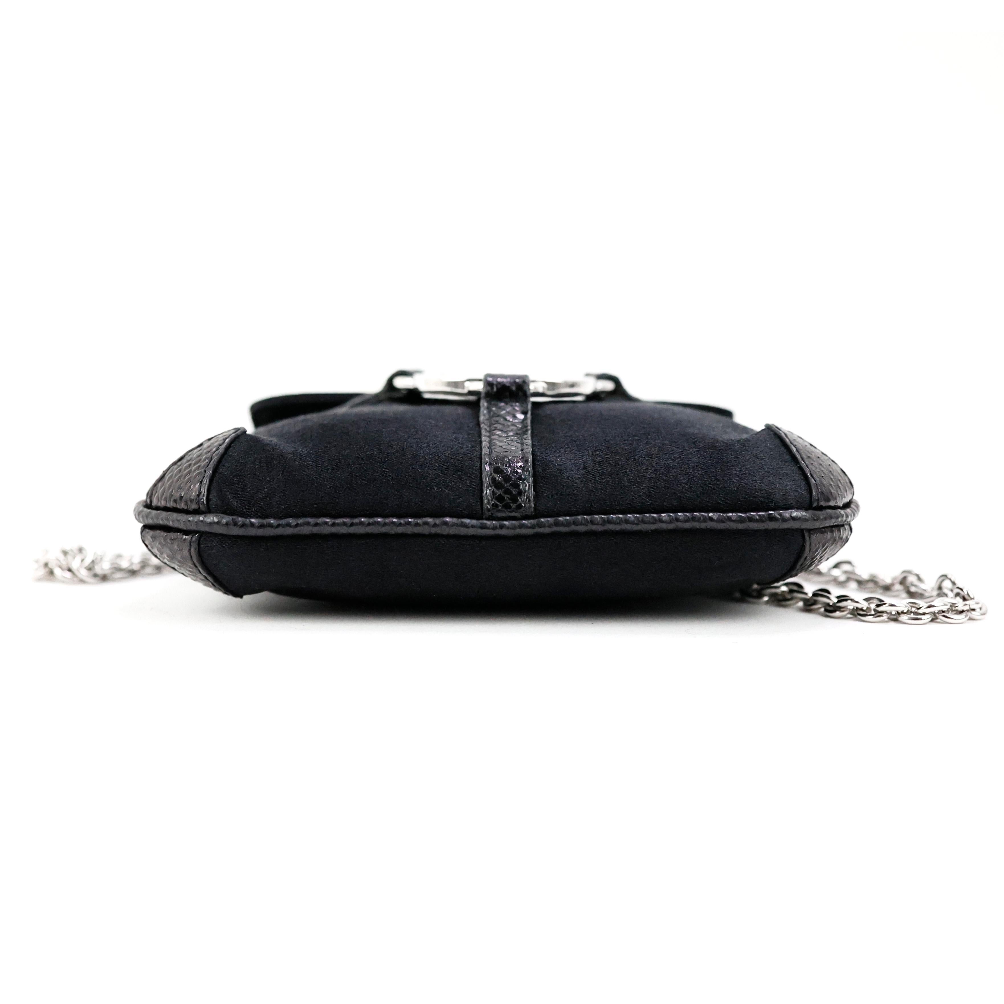 Gucci by Tom Ford GG Interlocking Crystal Embellished Crossbody Bag For Sale 4