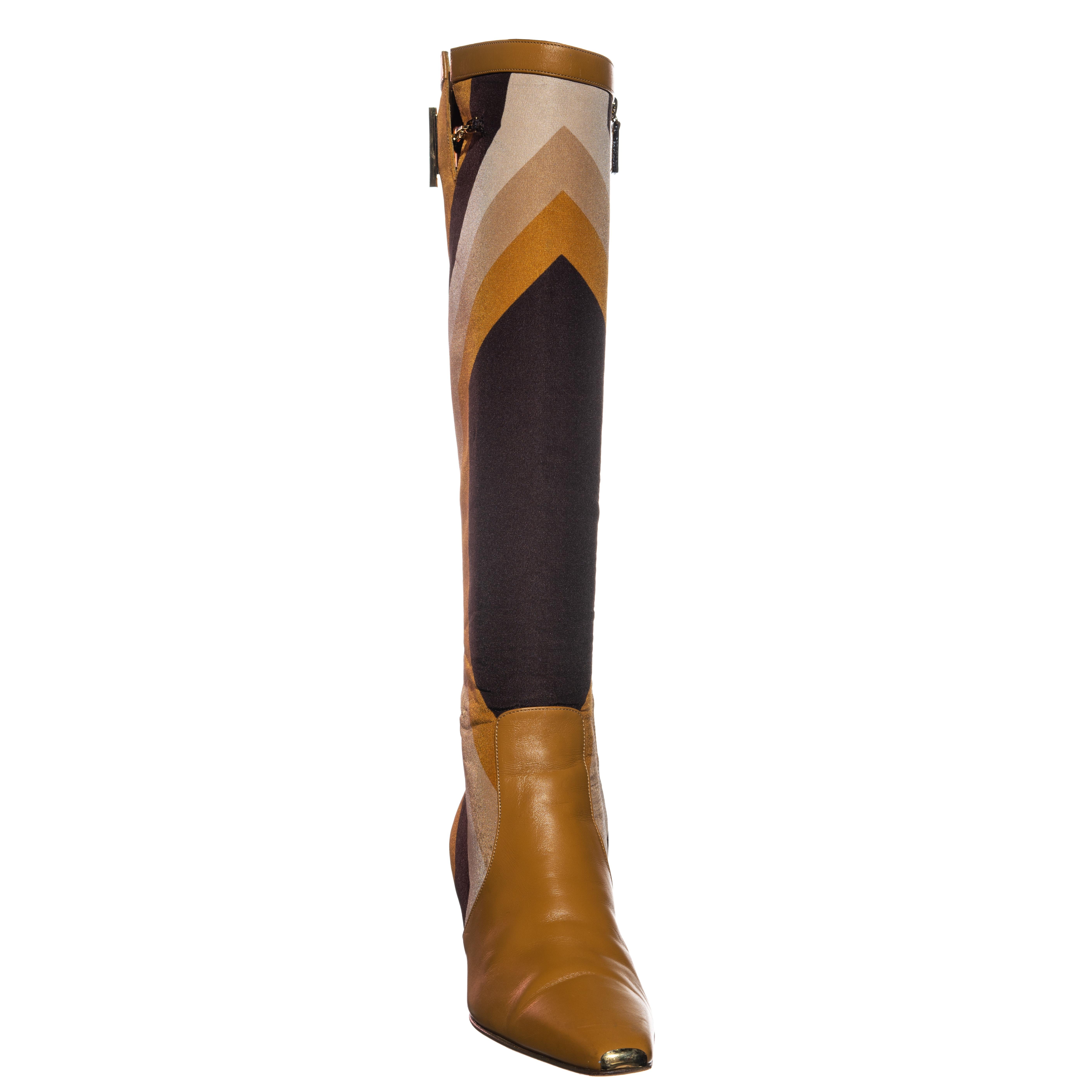 Gucci by Tom Ford gold kitten heel knee high boots, fw 2000 In Good Condition In London, GB