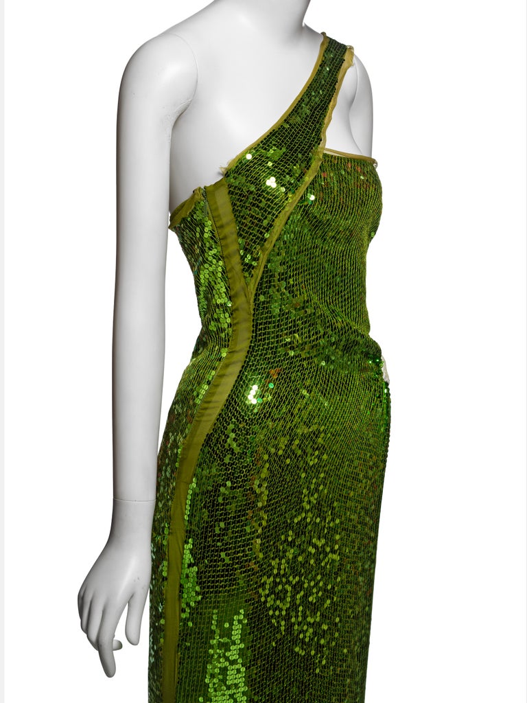 gucci green sequin dress Gucci by Tom Ford Green Sequin Silk Evening Dress, FW 2004 For Sale at  1stDibs