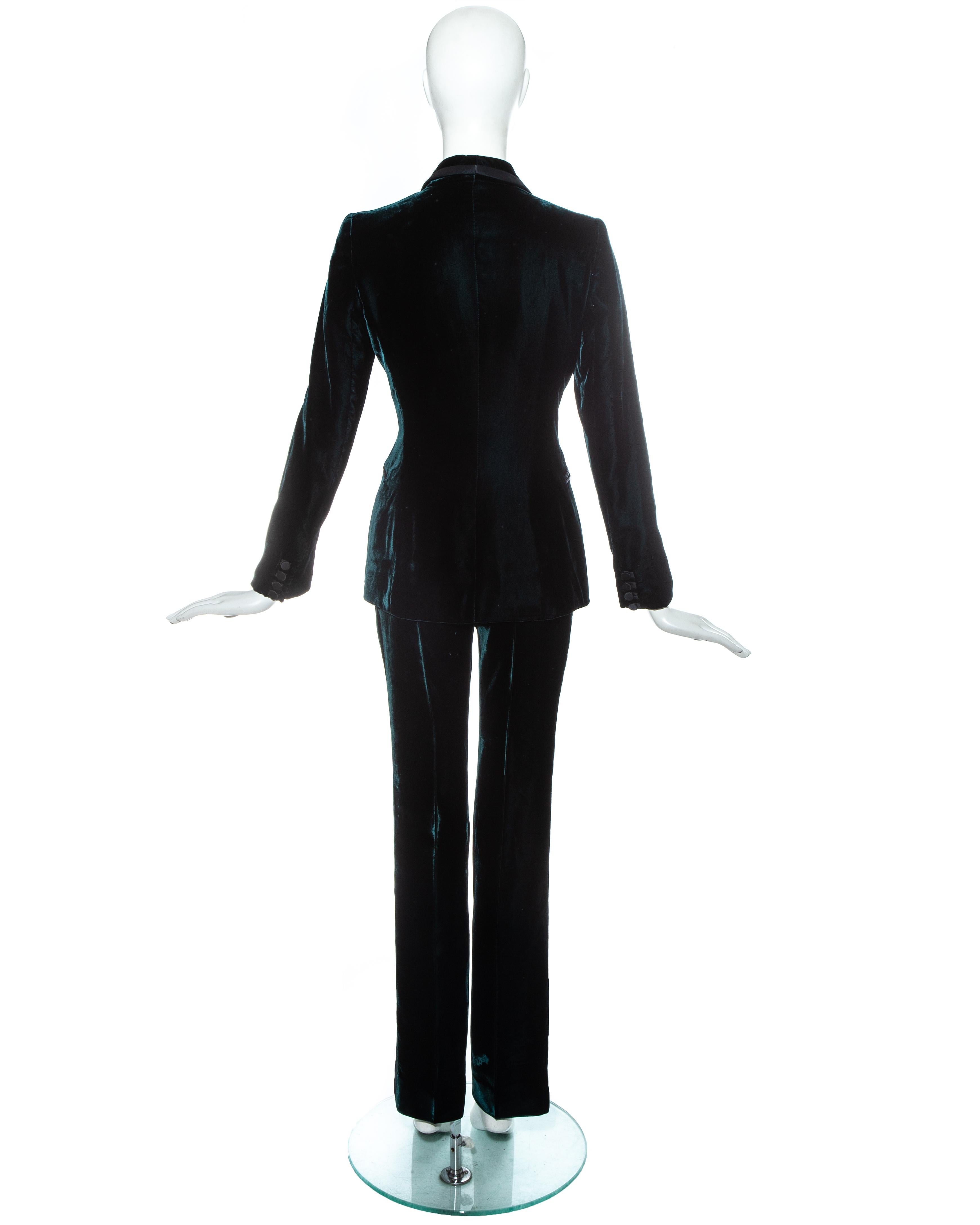 Gucci by Tom Ford green silk velvet evening pant suit, fw 2004 In Good Condition In London, GB