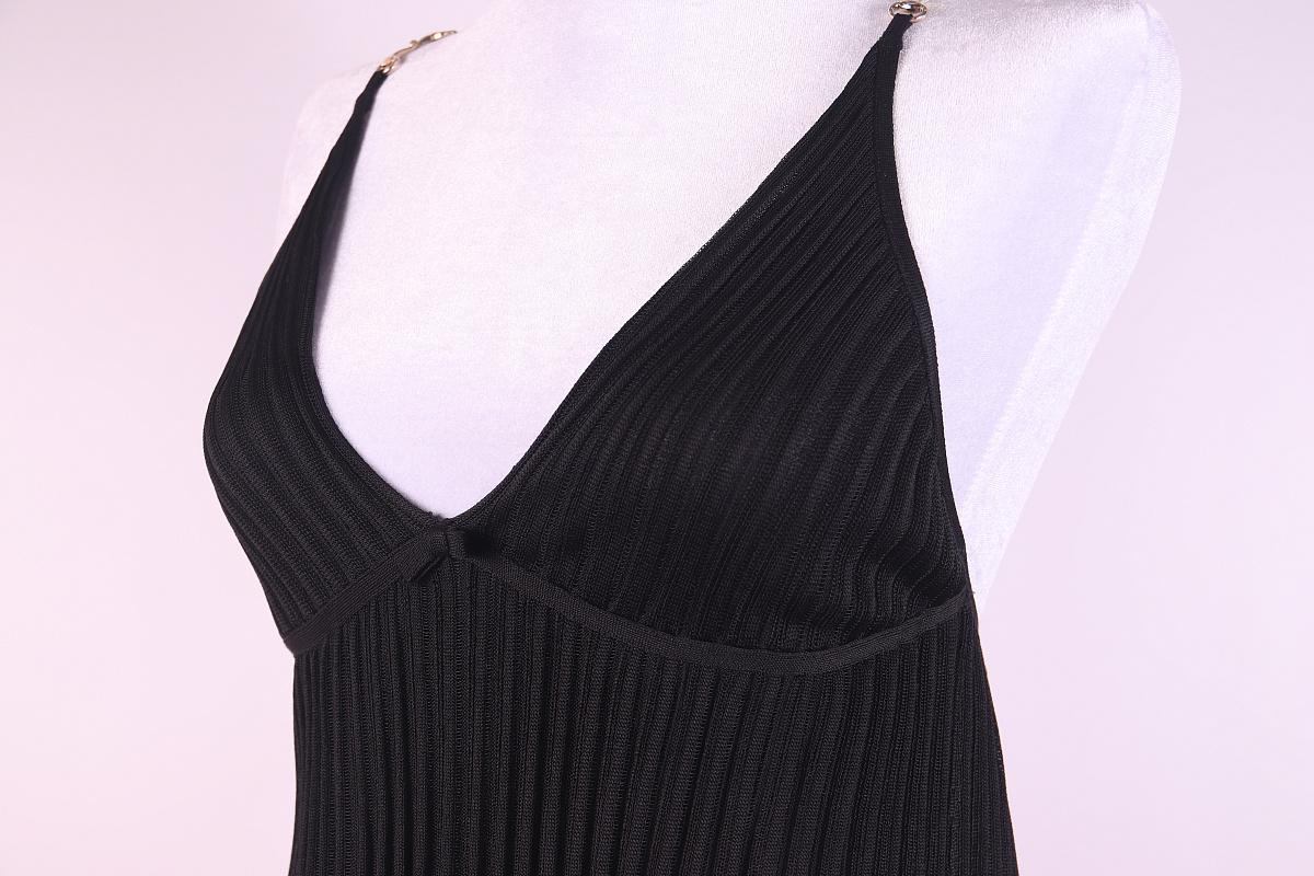 Gucci By Tom Ford Horsebit chain Black viscose dress 2000s For Sale 5