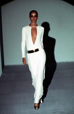 Gucci by Tom Ford ikonisch, 1996, von Halston inspiriert, weißes Kleid, veröffentlicht