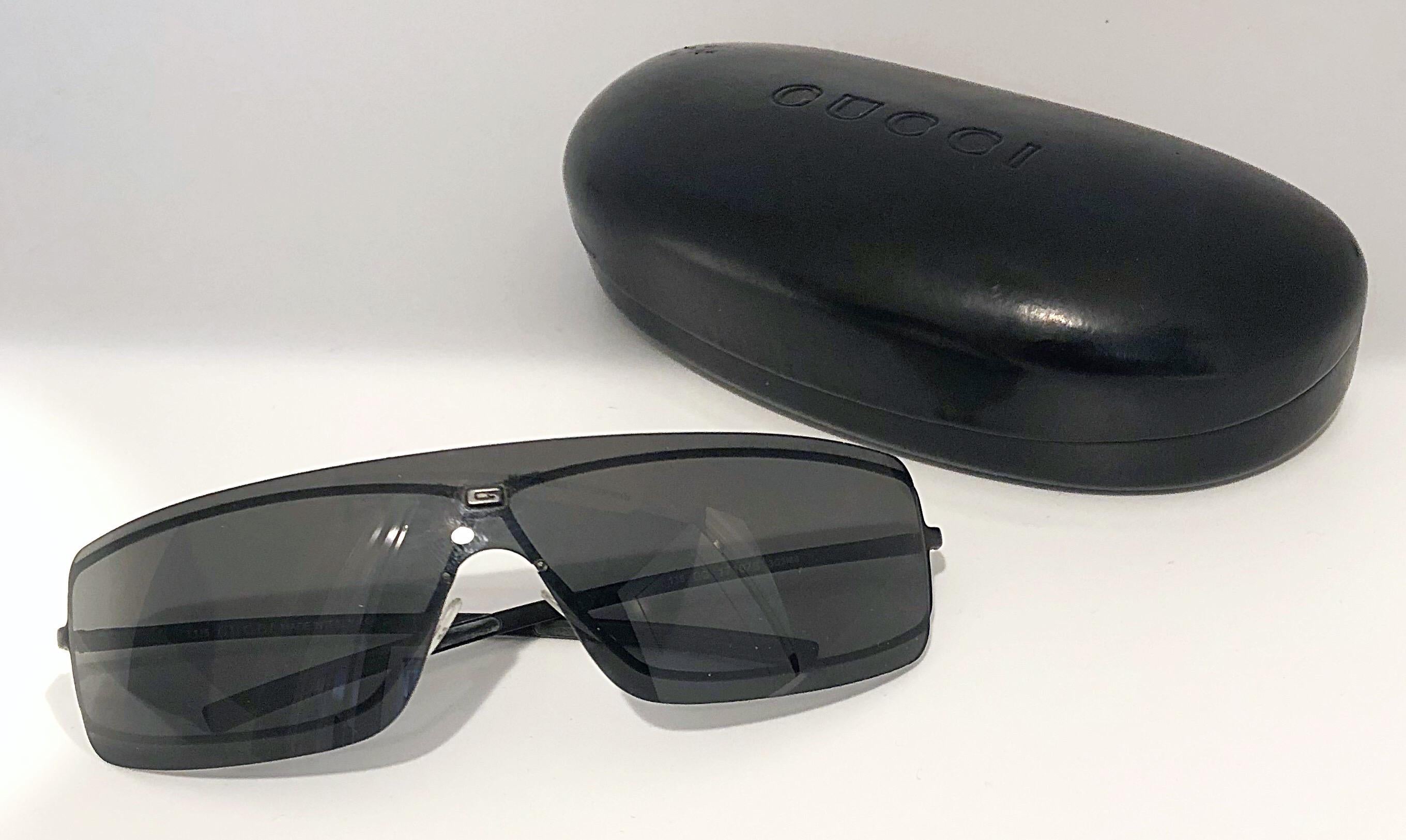 Gucci by Tom Ford Matrix Black Grey Rimless Unisex 1990s Vintage 90s Sunglasses For Sale 13