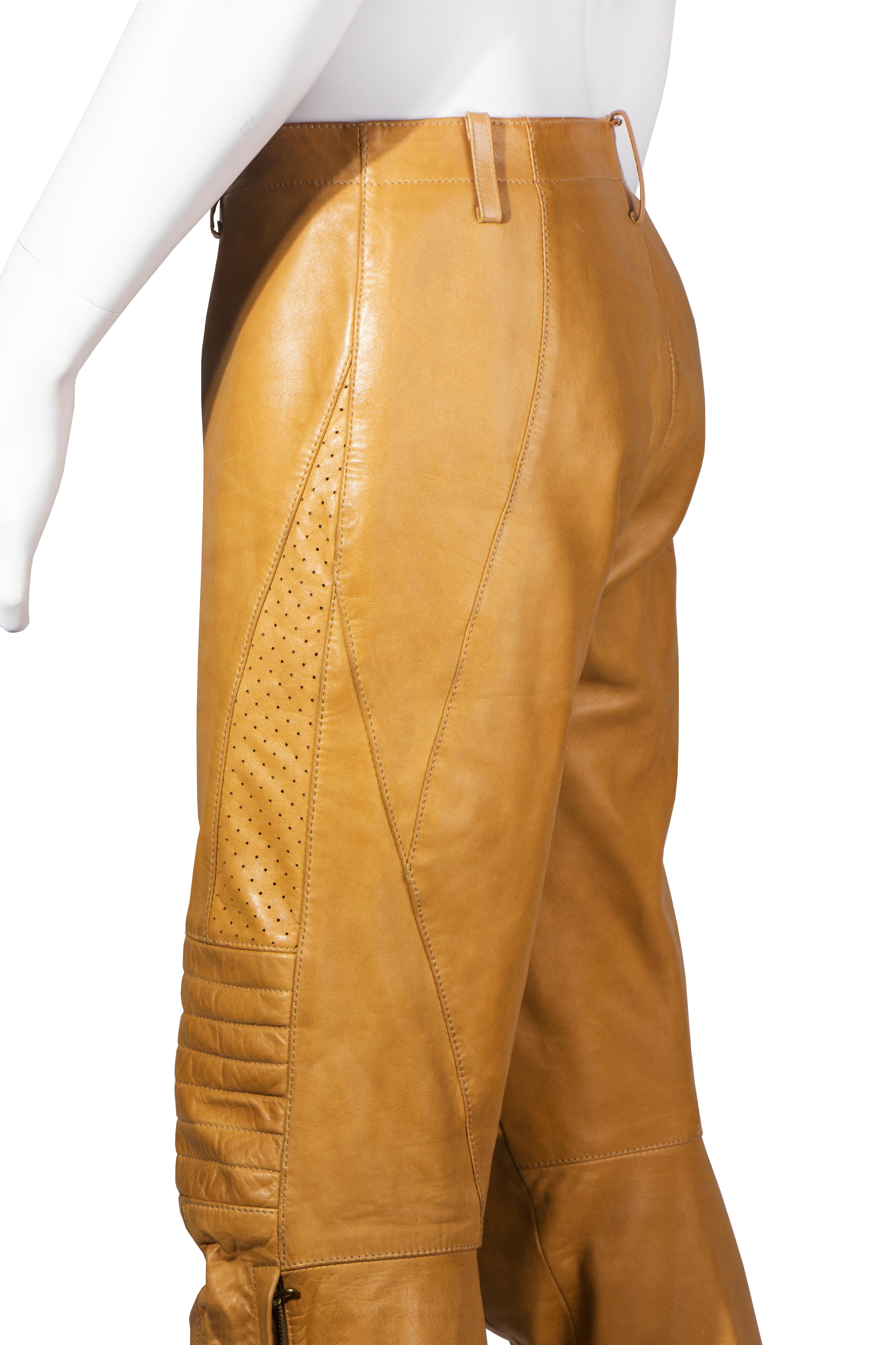 Gucci by Tom Ford men's tan leather motorcycle pants, fw 2000 For Sale 2