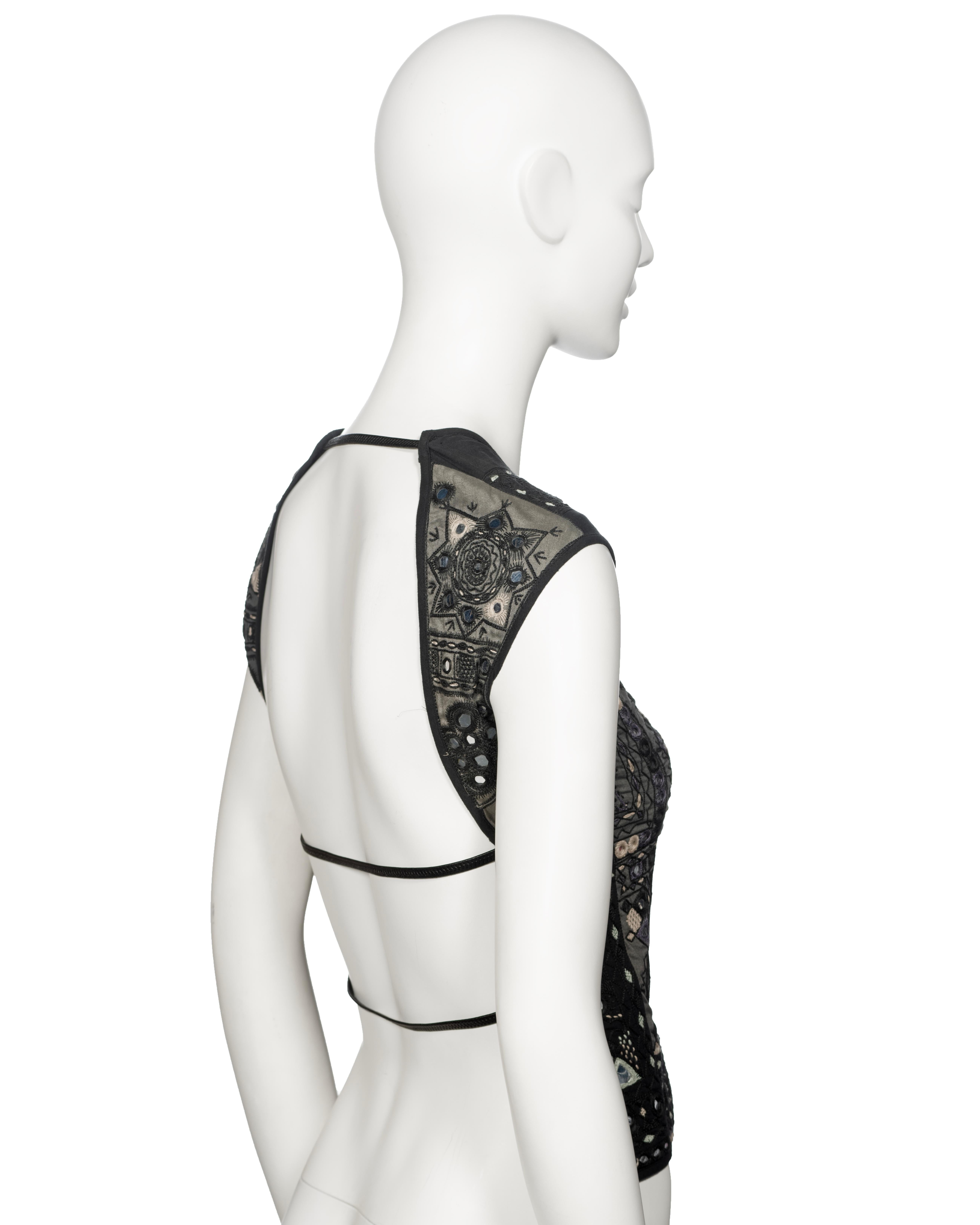 Gucci by Tom Ford Mirror-Embroidered Artisanal Backless Cotton Top, ss 1999 For Sale 10