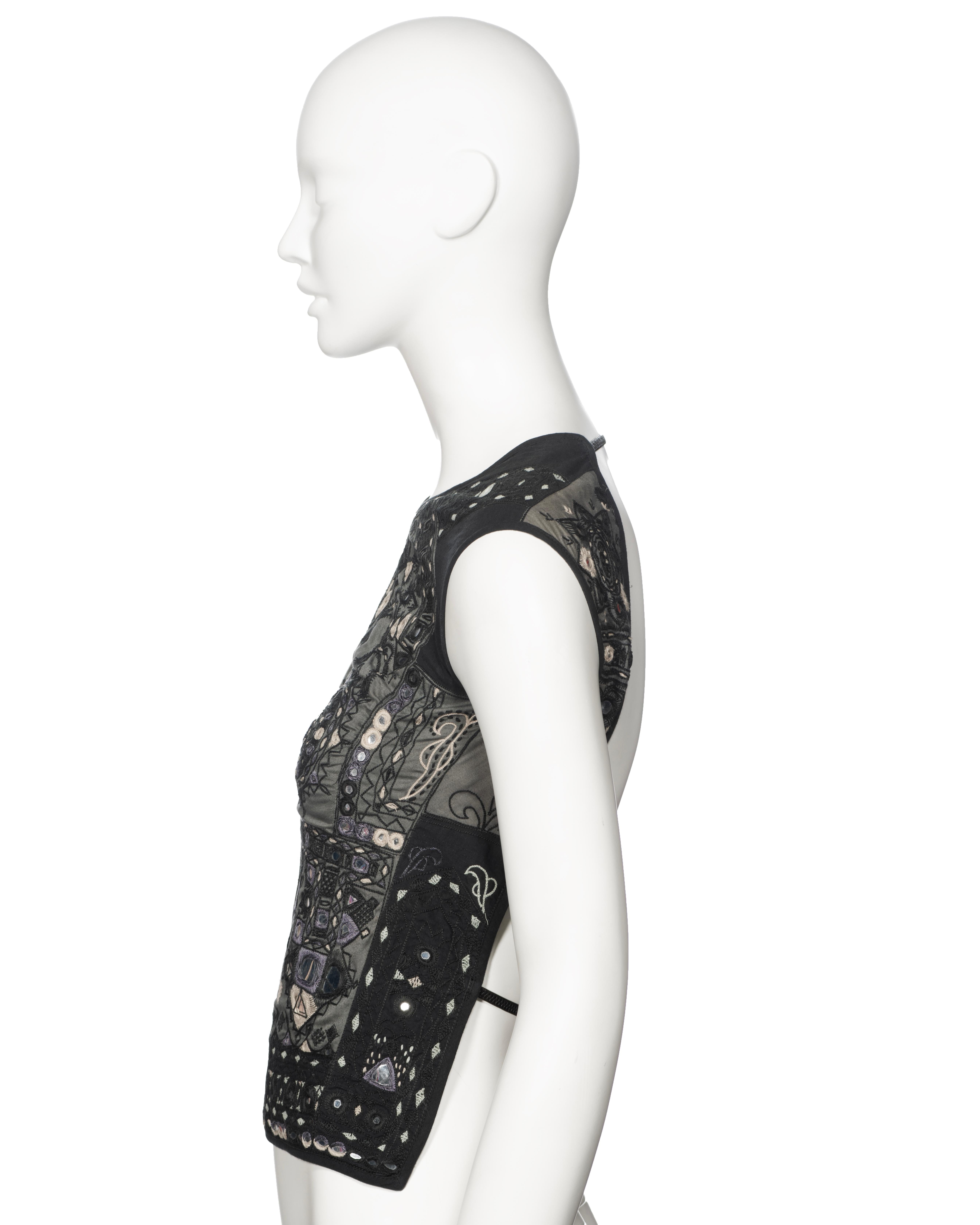 Gucci by Tom Ford Mirror-Embroidered Artisanal Backless Cotton Top, ss 1999 For Sale 13