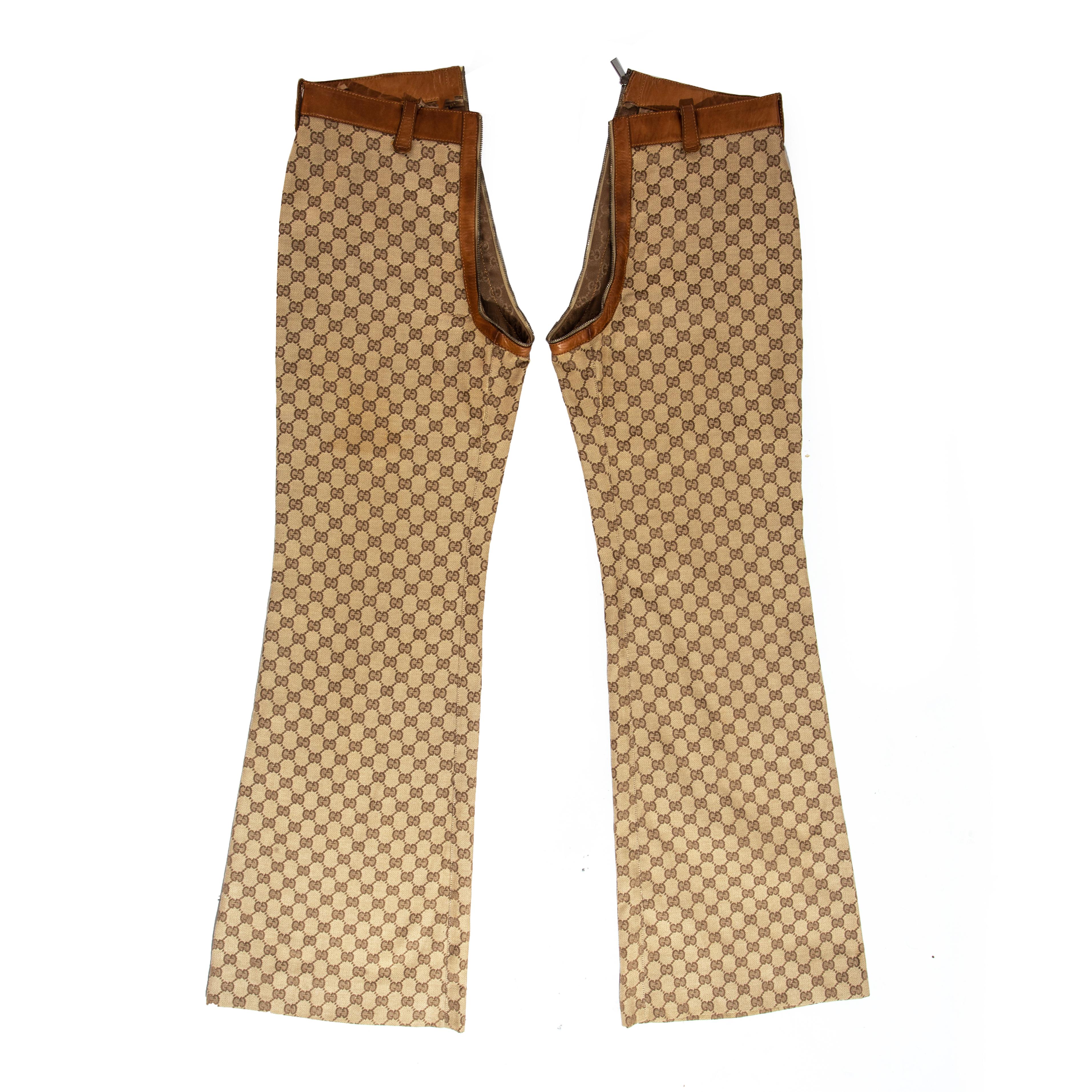 Costume pantalon Gucci by Tom Ford en toile et cuir avec monogramme, automne-hiver 2000 en vente 1