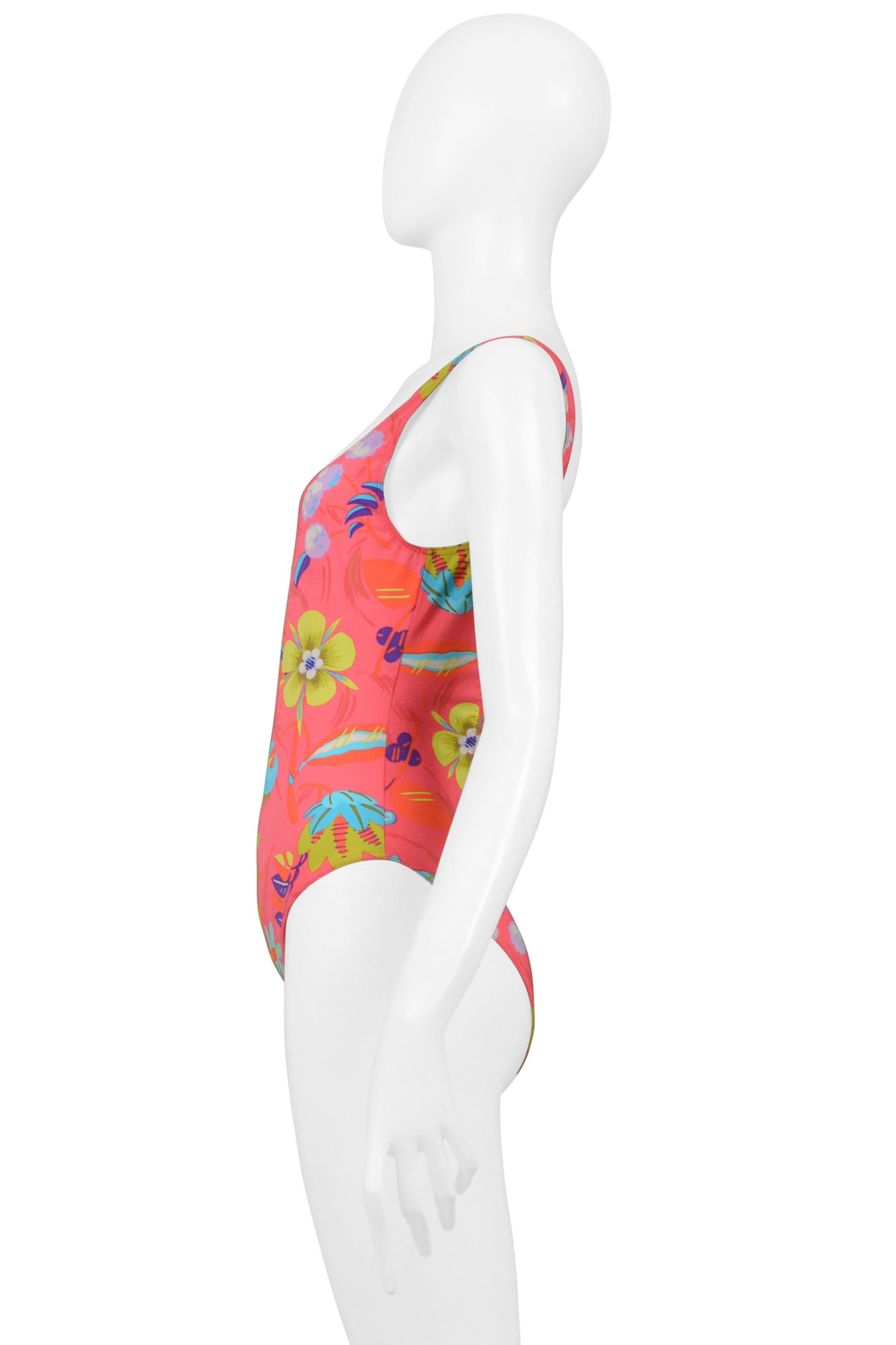 Gucci By Tom Ford Pink Floral Print One Piece Swimsuit 1999 In Excellent Condition In Los Angeles, CA