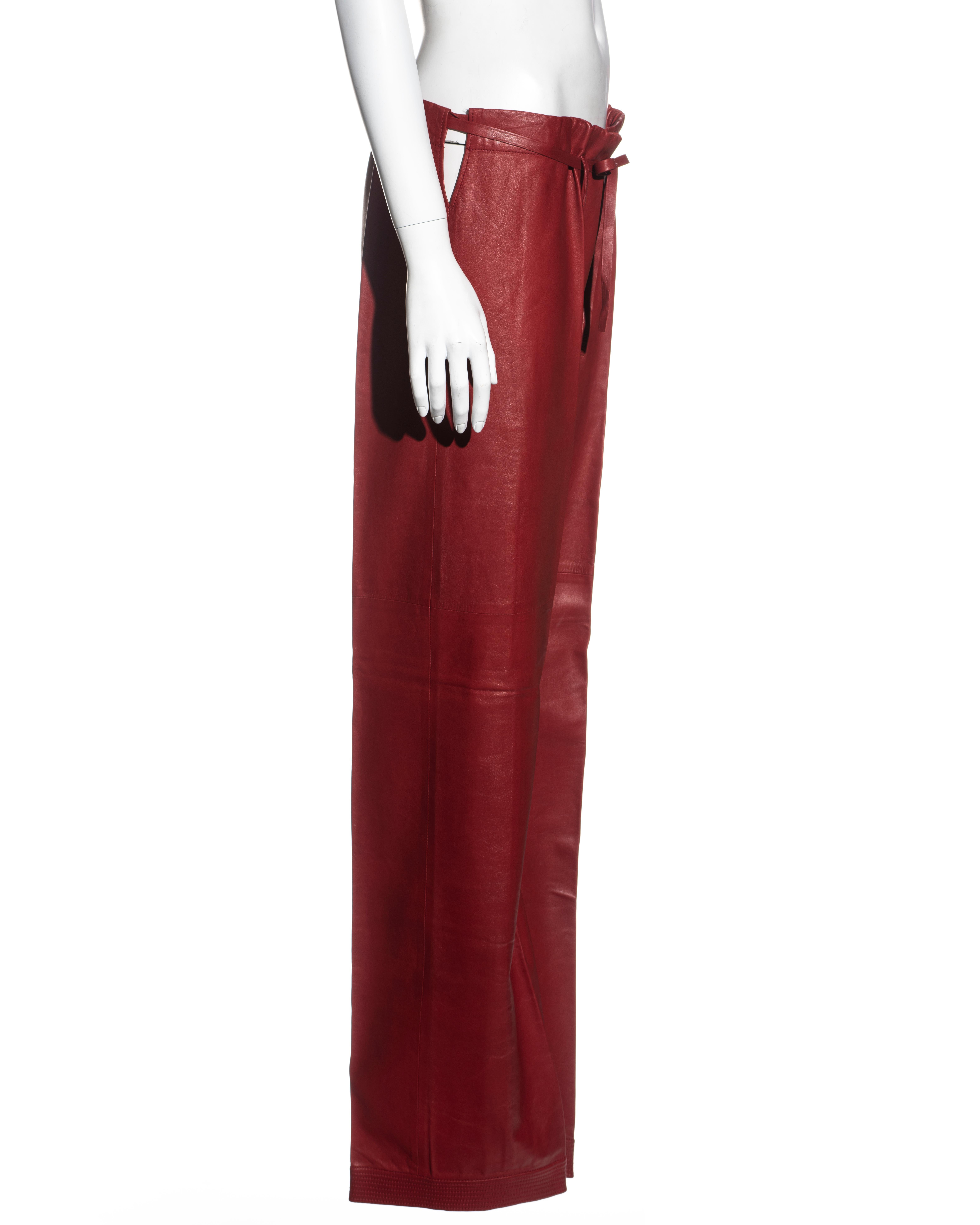 Gucci by Tom Ford red lambskin leather wide leg drawstring pants, ss 2001 In Excellent Condition For Sale In London, GB