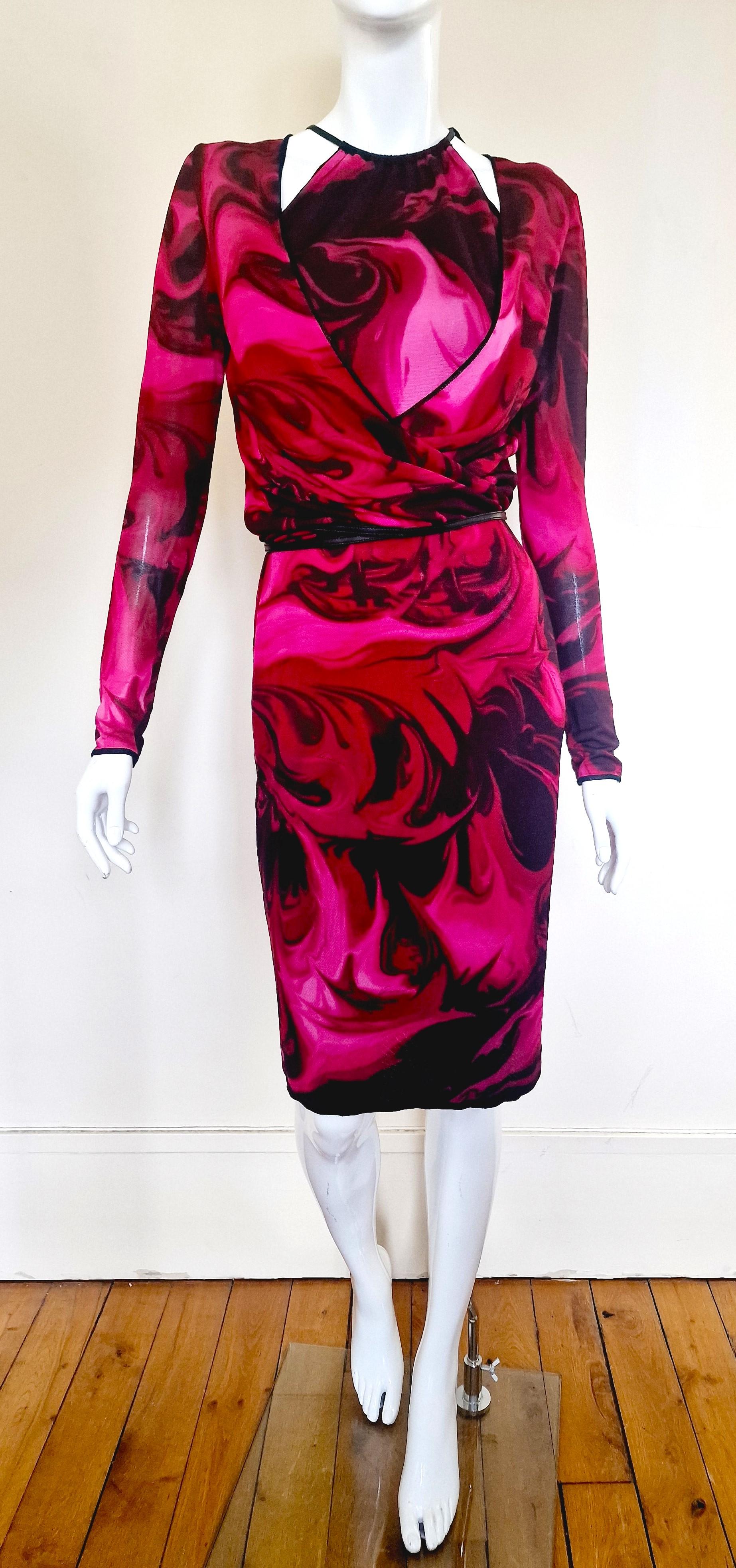 GUCCI by TOM FORD Laufsteg F/S 2001 Vintage Lava Print Rosa Kleid Top Strickjacke Set im Angebot 6