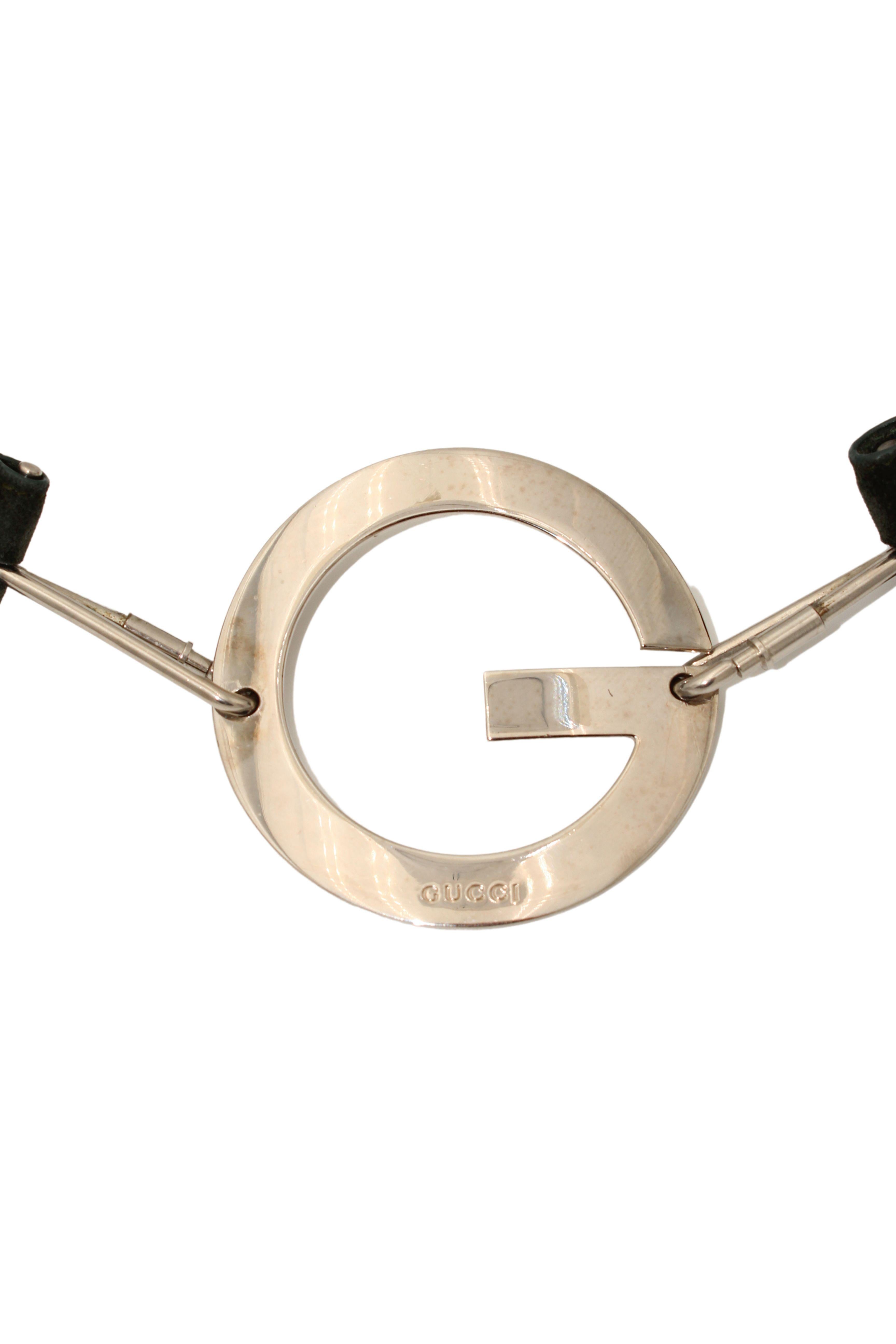 Gucci by Tom Ford S/S 1996 Cintura oversize in metallo argentato con fibbia G in pelle scamosciata In condizioni buone in vendita a BELLEVUE HILL, NSW
