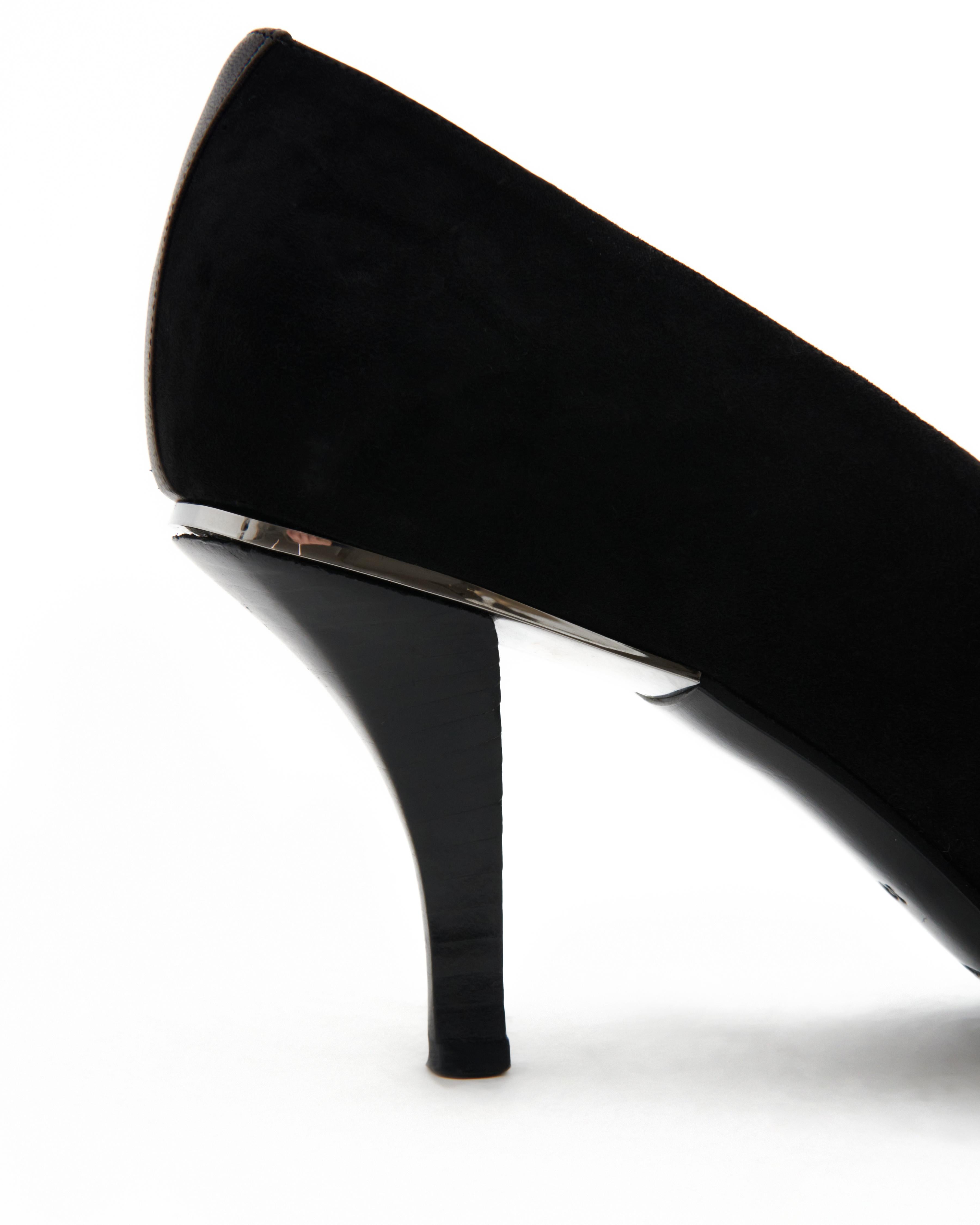 Gucci By Tom Ford S/S 1998  Black GG pointed toe kitten heels in vendita 2
