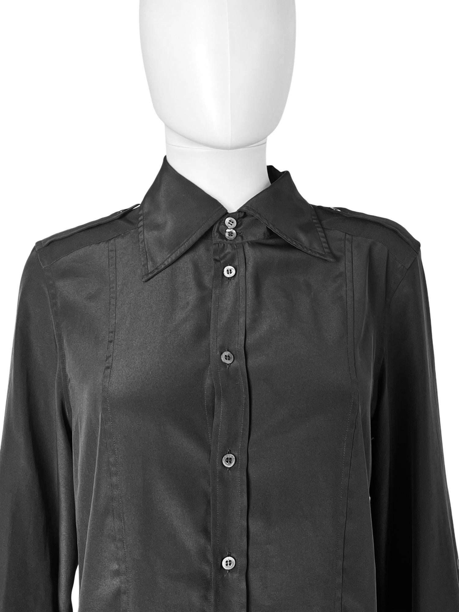 Gucci by Tom Ford S/S 1998 Camisa Militar Negra en Excelente estado para la venta en Caserta, IT