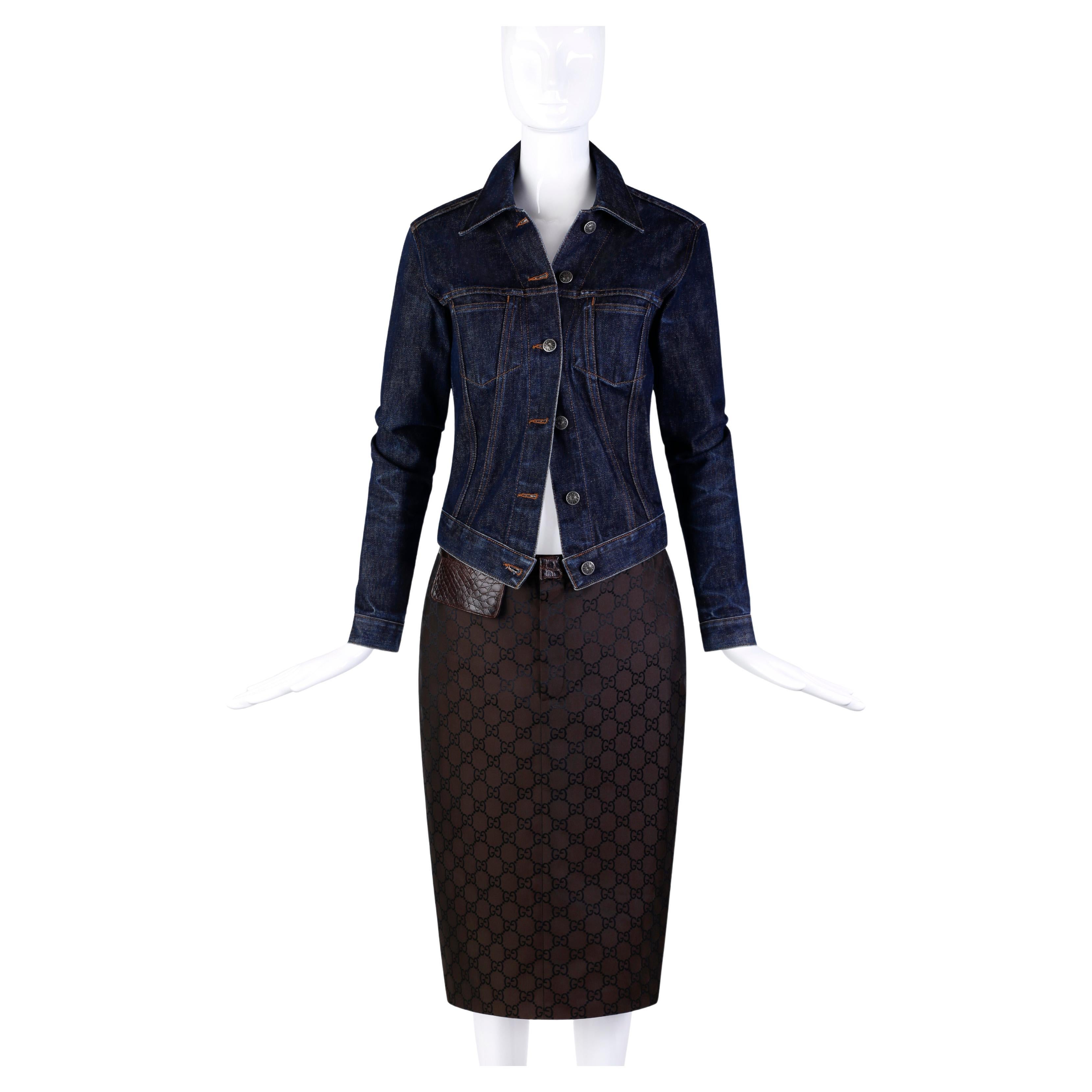 Gucci by Tom Ford - Ensemble jupe et veste en denim avec imprimé « GG » et jupe ornée de cuir, printemps-été 1998