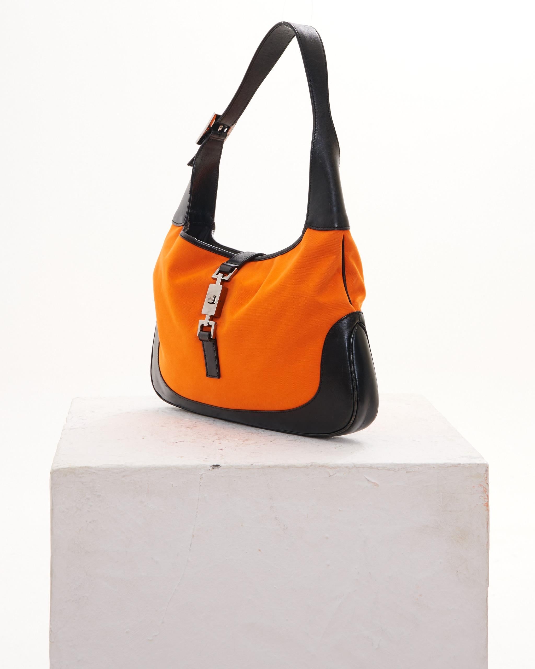 Gucci By Tom Ford S/S 1999 Orange canvas leather Jackie hobo bag In Excellent Condition For Sale In Milano, IT