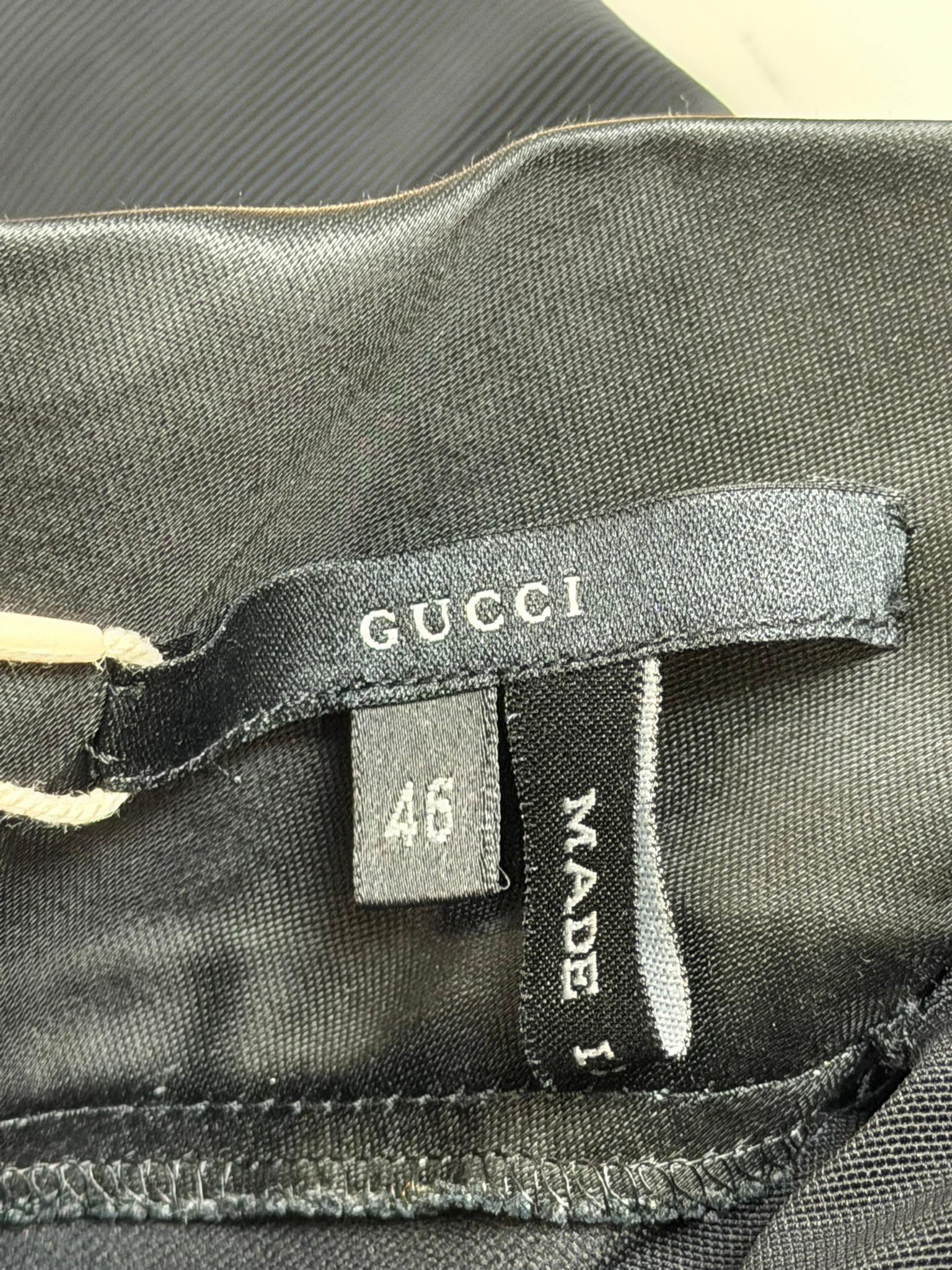 Gucci by Tom Ford P/E 2001 Vestito midi in raso nero con corsetto e senza spalline in vendita 4