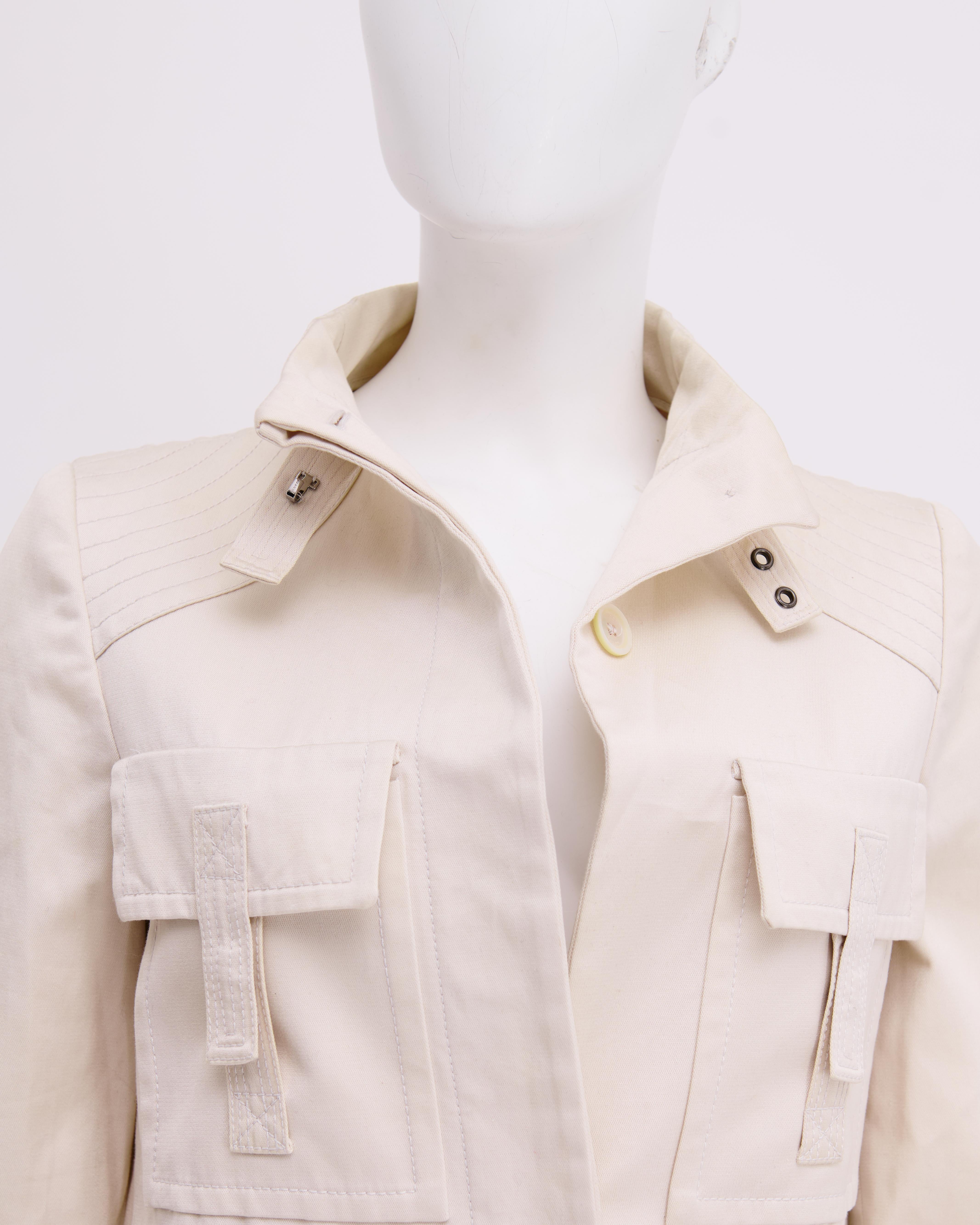 Gucci by Tom Ford S/S 2003 Abrigo Blanco Multibolsillos en venta 2