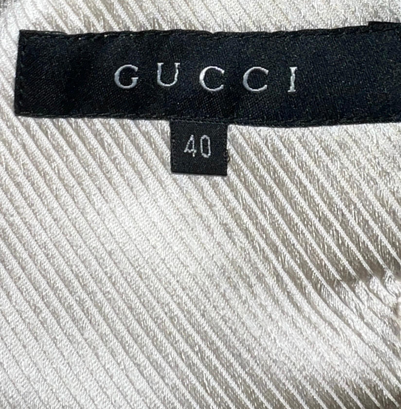GUCCI BY TOM FORD - P/E 2004 - Completo in seta sfrangiata Pantaloni e giacca a pieghe Blazer in vendita 3