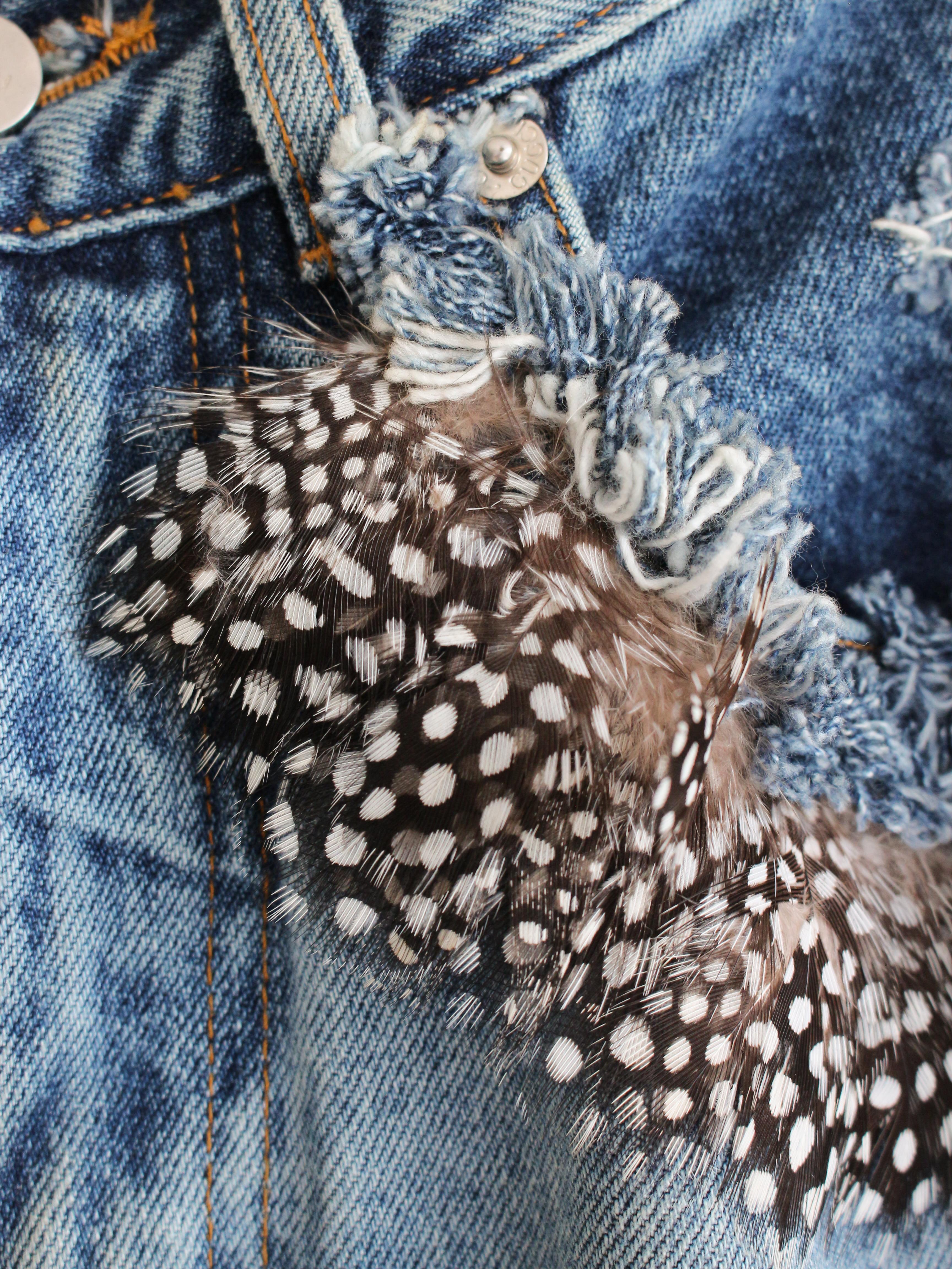 Gucci by Tom Ford S/S99 Runway Distressed Blue Denim Beaded Jeans With Feathers 12