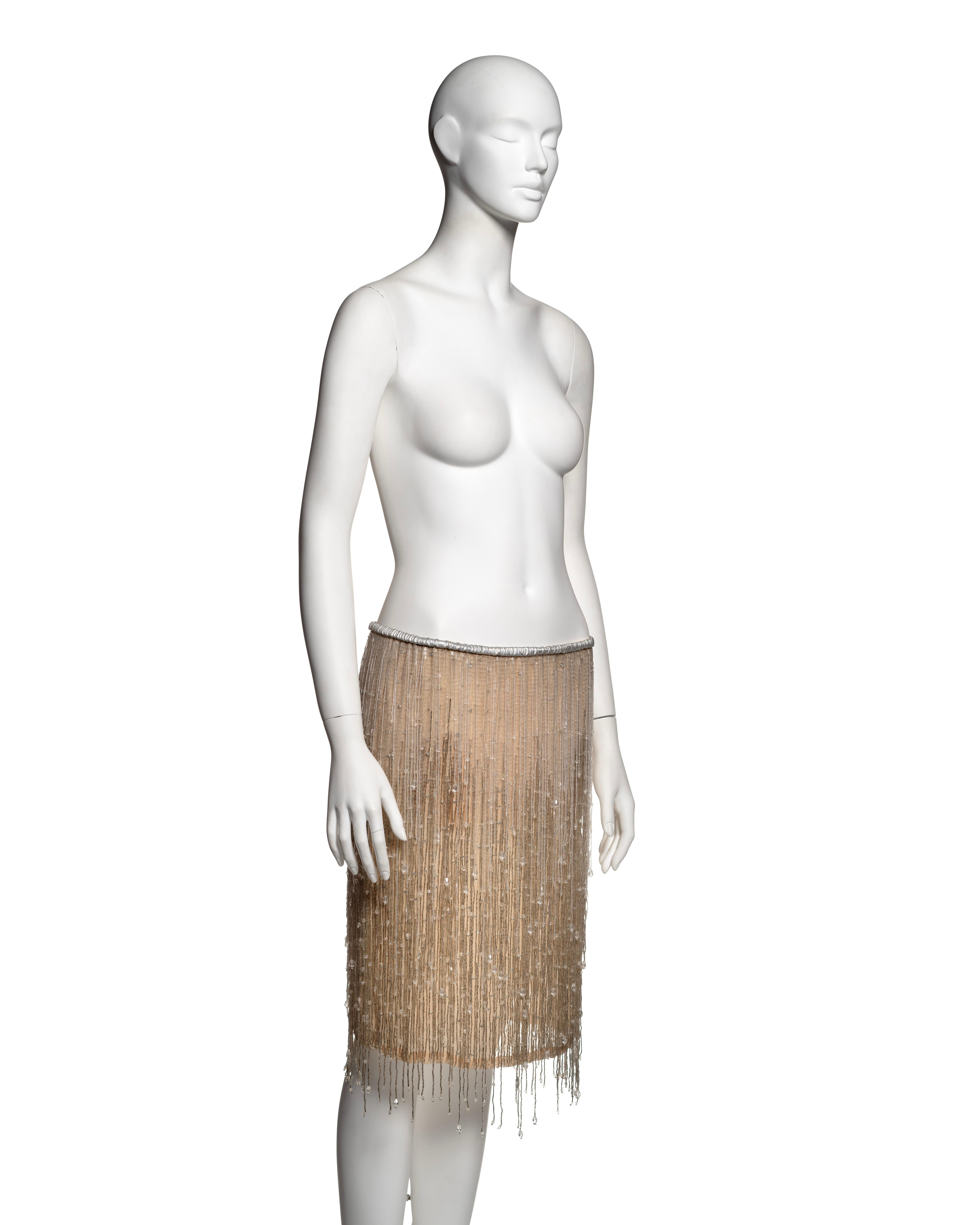 Jupe Gucci by Tom Ford à franges perlées argentées en soie et cuir, SS 1999 en vente 5