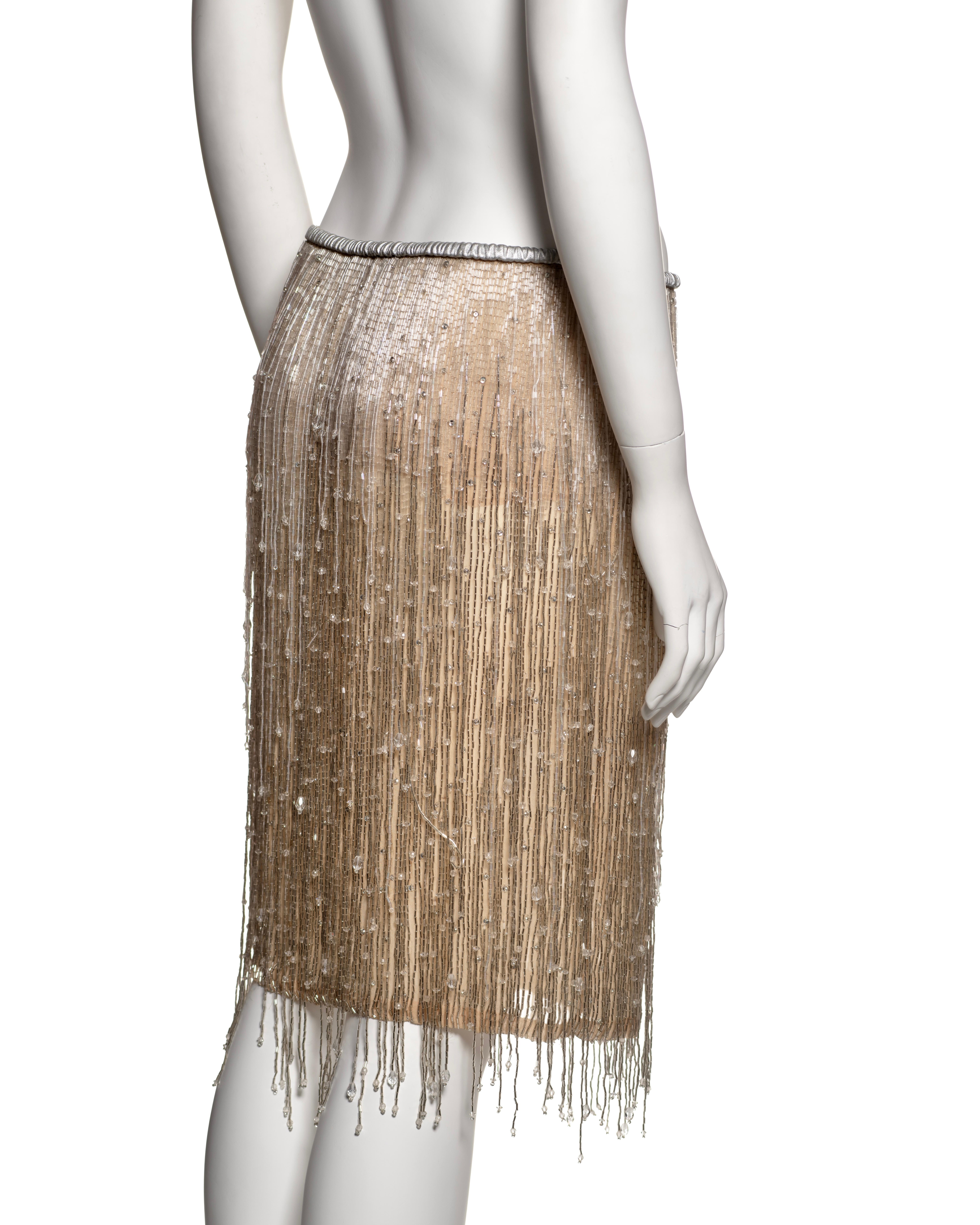 Jupe Gucci by Tom Ford à franges perlées argentées en soie et cuir, SS 1999 en vente 8