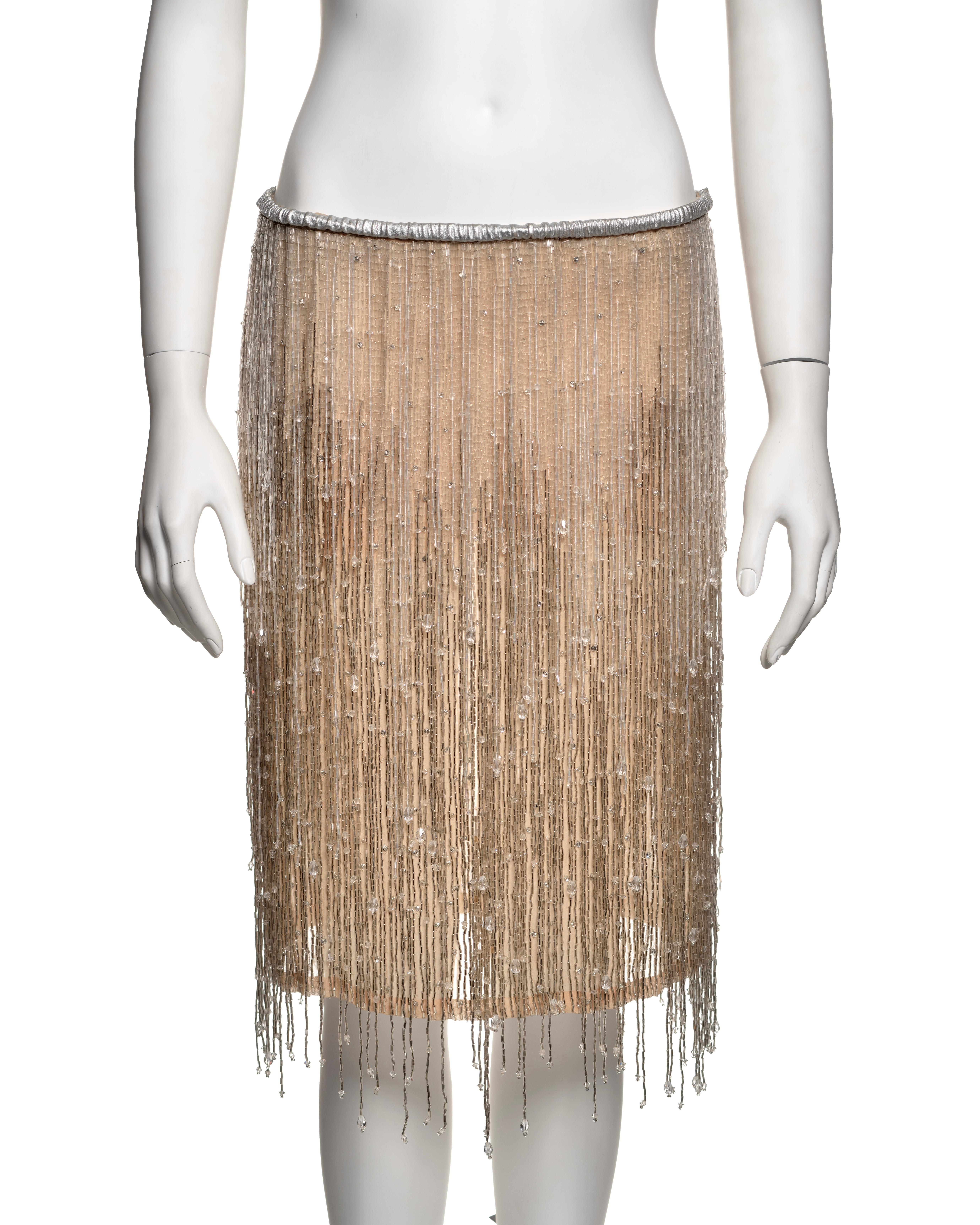 Jupe Gucci by Tom Ford à franges perlées argentées en soie et cuir, SS 1999 en vente 3