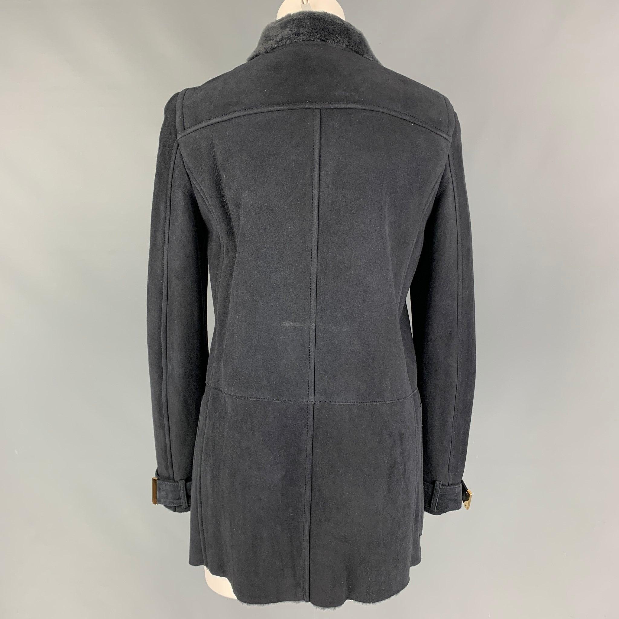 GUCCI by Tom Ford Size 6 Grey Shearling Double Breasted Coat In Good Condition For Sale In San Francisco, CA