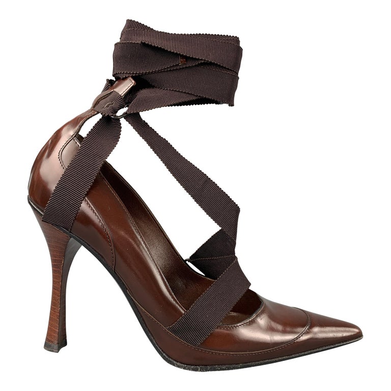 靴 GUCCI by TOM FORD leather ribbon mules GUCCI by TOM FORD Size 6.5 Brown Leather Ribbon Strap Pumps at